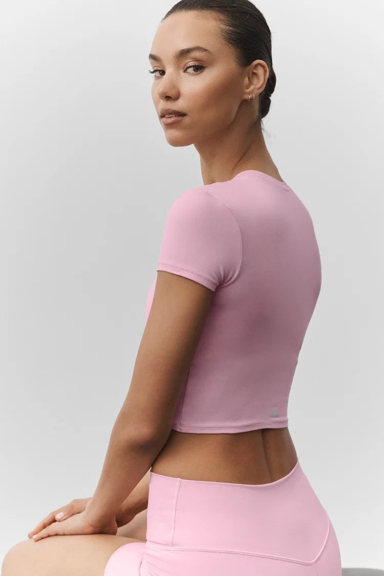 Alosoft Crop Finesse Short Sleeve | Alo Yoga