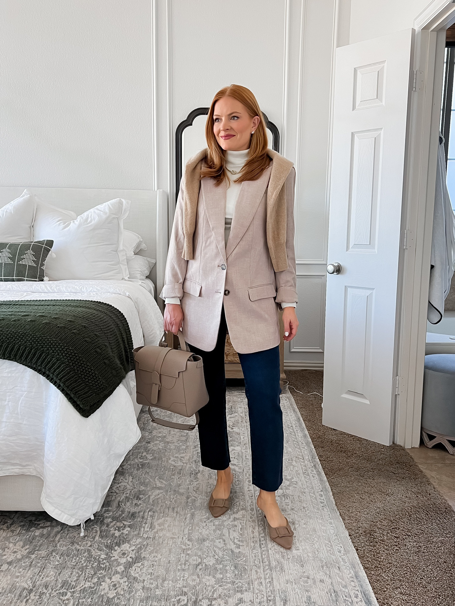 express workwear — express tshirt, blazer, pants and heels

#LTKSeasonal #LTKworkwear #LTKfindsunder100
