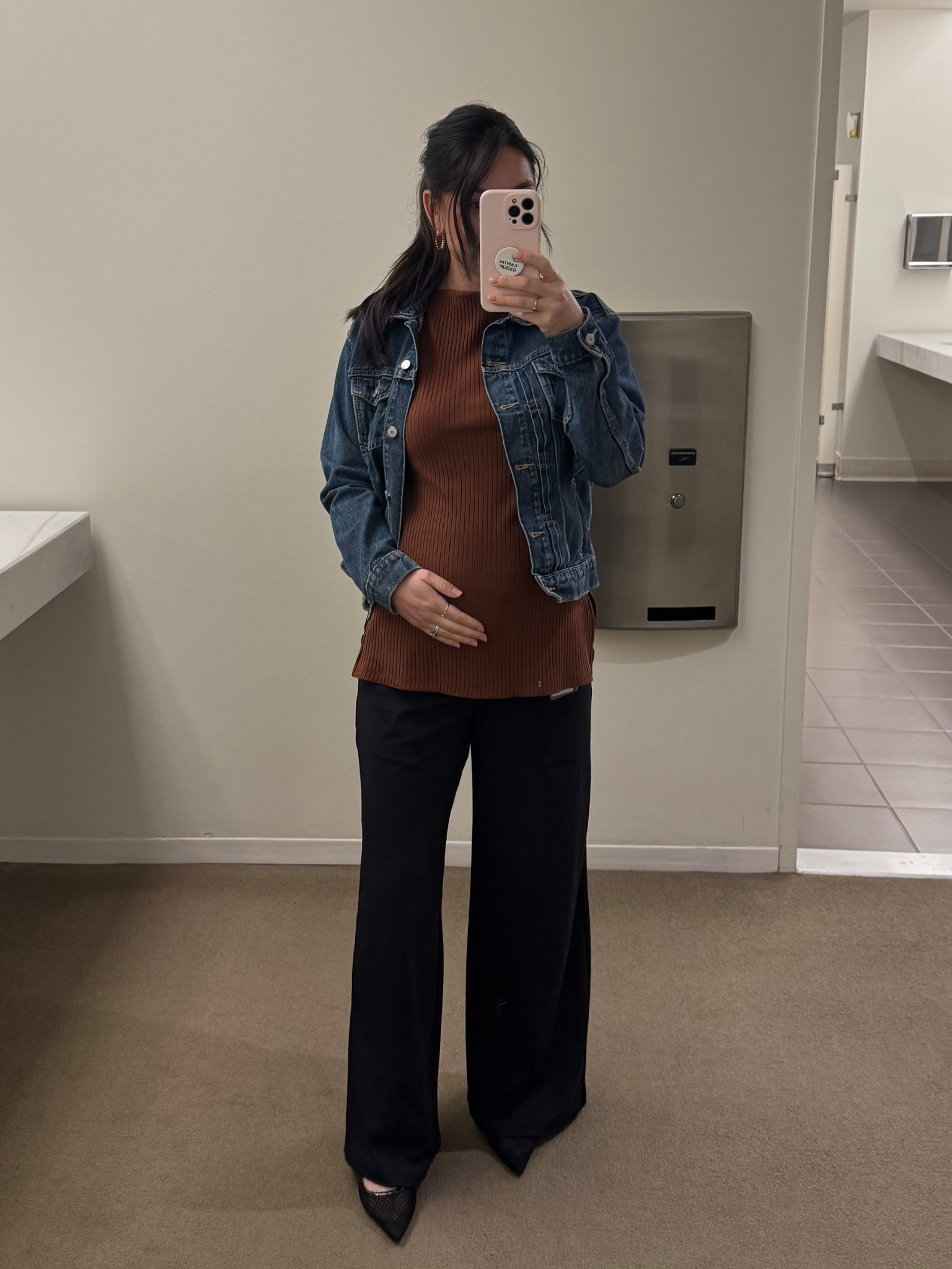 Another maternity outfit that’s great for work! Top is the split-neck ribbed tank from old navy but currently sold out.  #maternity #maternityworkoutfits #officeoutfits

#LTKmomlife #LTKBump #LTKWorkwear