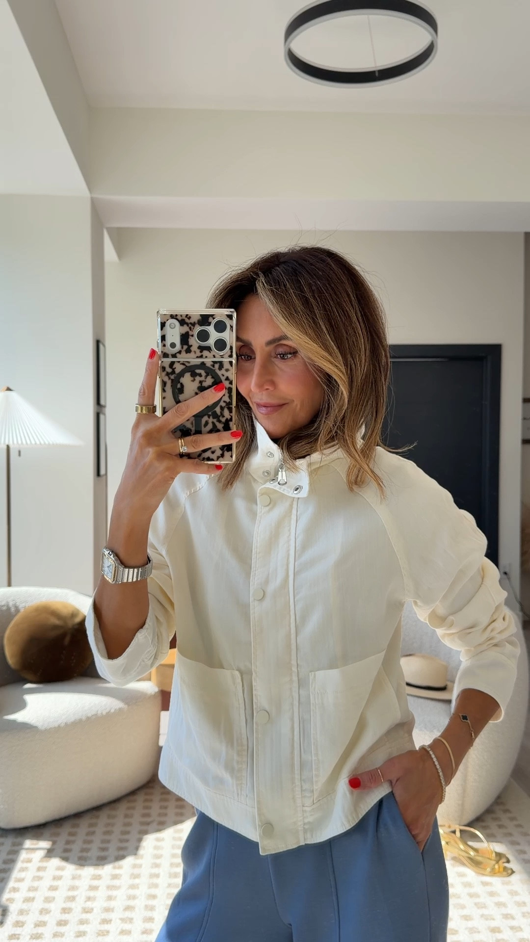 I love this jacket for spring. The boxy fit and lightweight material make it so good, and perfect for spring travel!

#LTKOver40 #LTKTravel #LTKootd