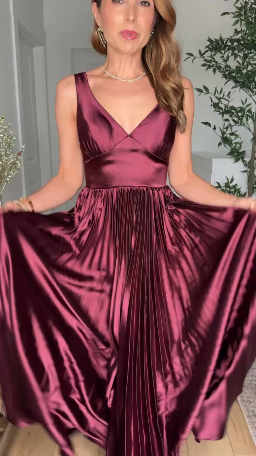 Amazon Wedding guest dresses. Holiday party dresses. Christmas party dresses. Fall wedding guest. Cocktail dresses. Party dresses. Wearing 0. Linking similar heels and faux fur coat options.


#LTKWedding #LTKParties #LTKHoliday