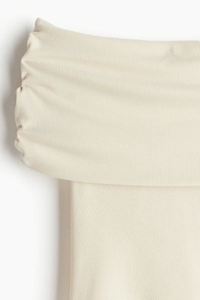 Ribbed off-the-shoulder top - Cream - Ladies | H&M GB | H&M (UK, MY, IN, SG, PH, TW, HK)