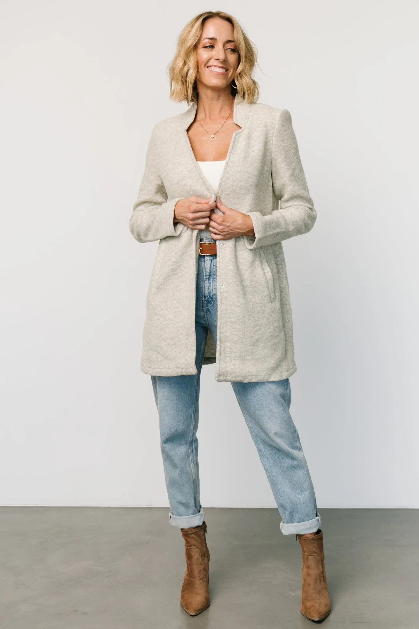 Knoll Notch Jacket | Stone | Baltic Born