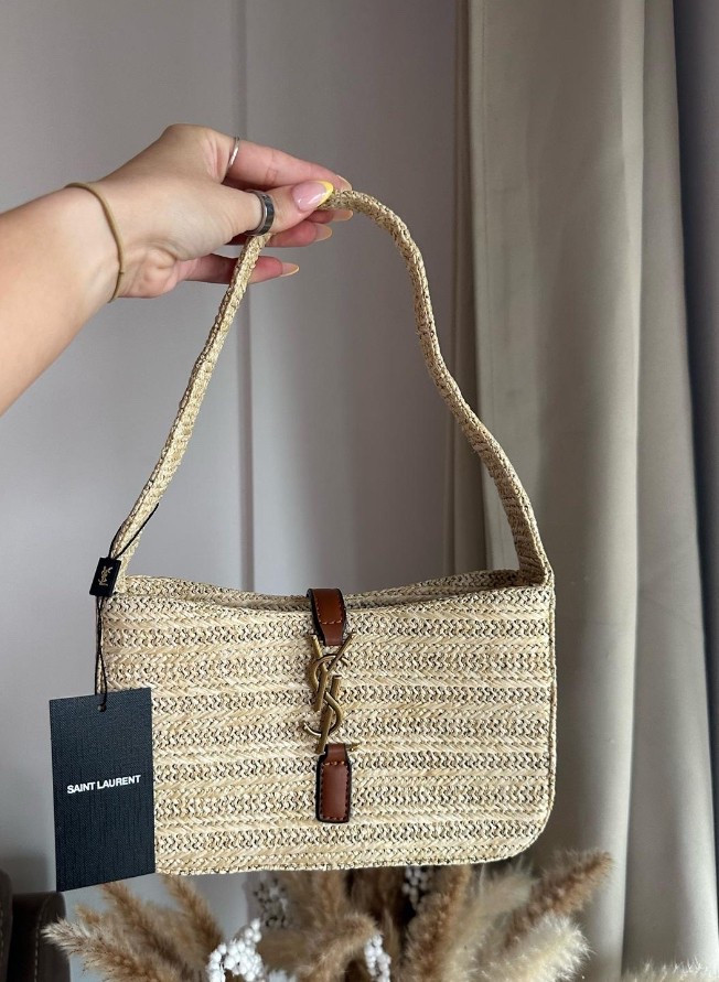 Beautiful bag for the summer in where you go just elegant amazing quality!!!

#LTKActive #LTKGiftGuide #LTKxMadewell