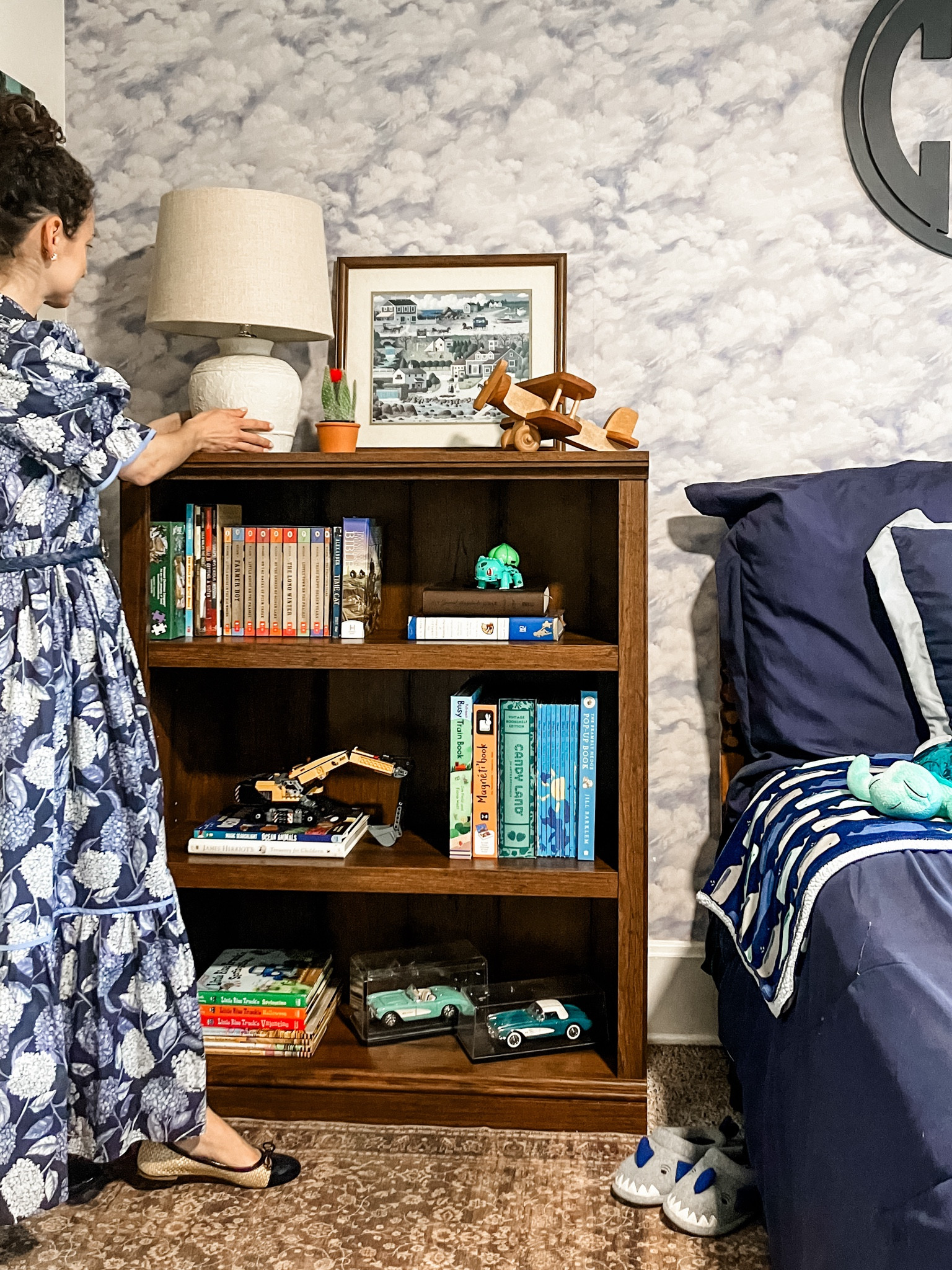 A high quality bookshelf from Sauder for my son’s room! Linking it on Amazon. 


#LTKmomlife #LTKHome #LTKKids