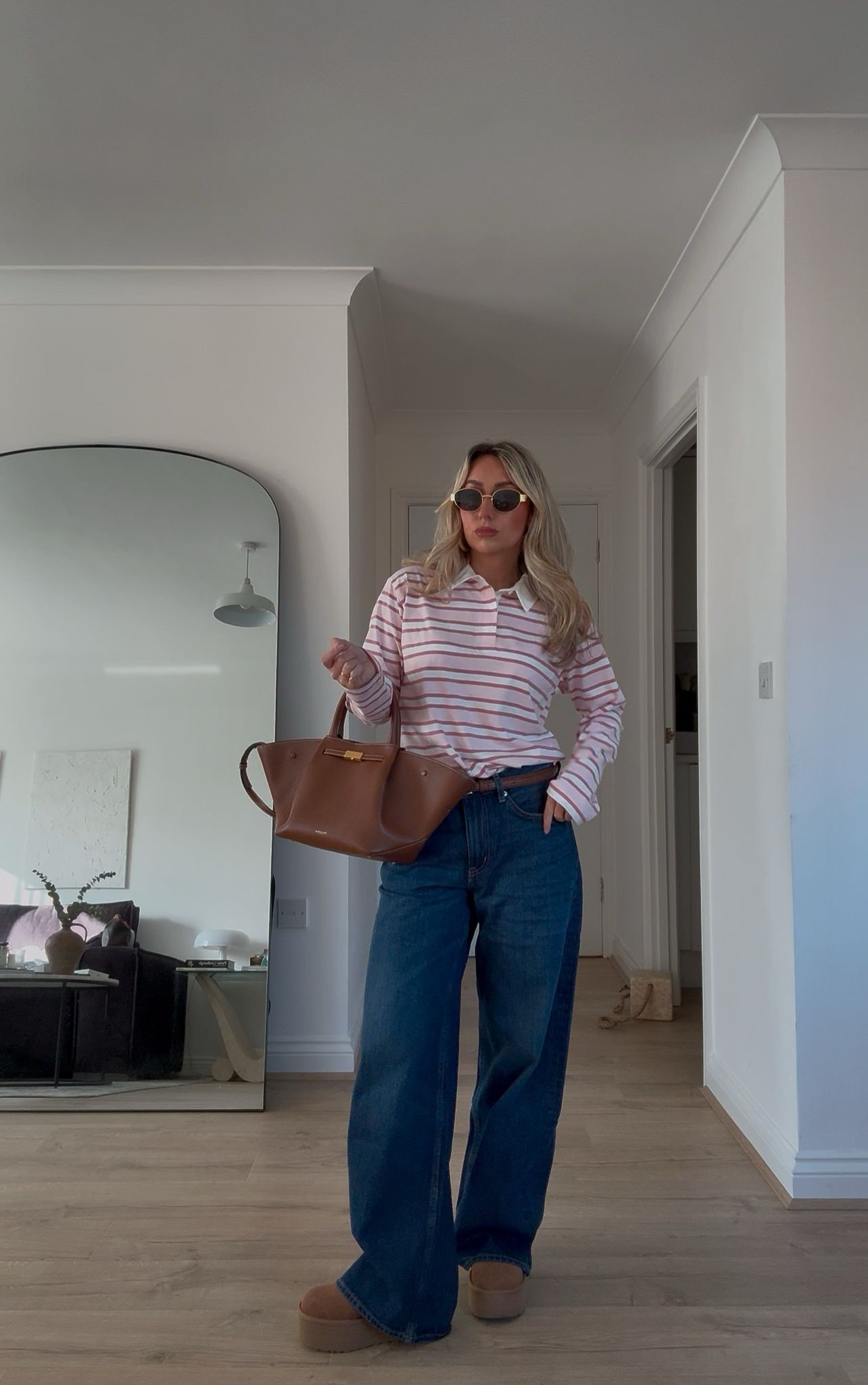 ASOS pink rugby shirt, ASOS dark blue wide leg jeans, DeMellier handbag, platform Ugg boots

#LTKuk #LTKeurope #LTKspring