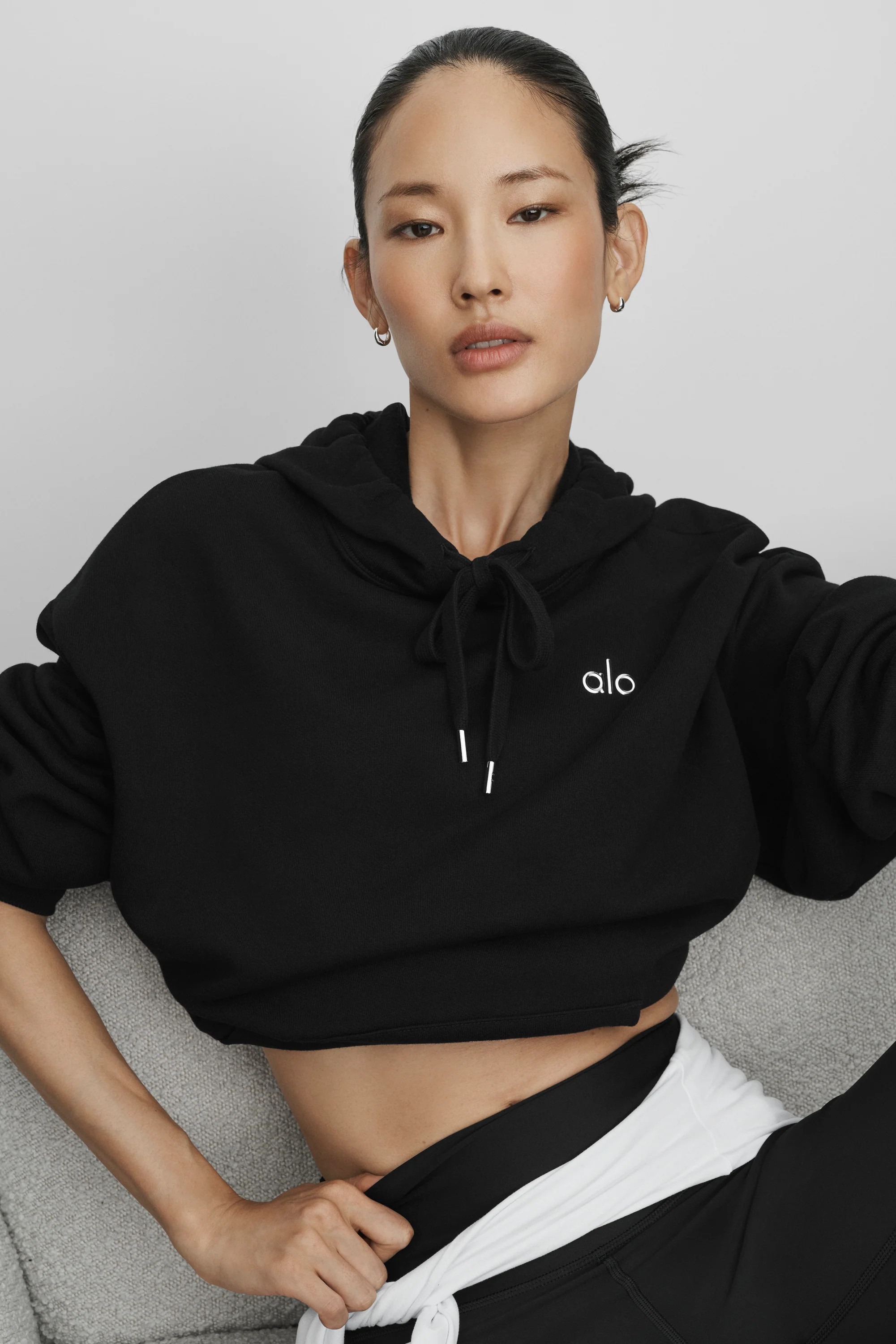ALO | Accolade Hoodie in Black, Size: 2XS | Alo Yoga