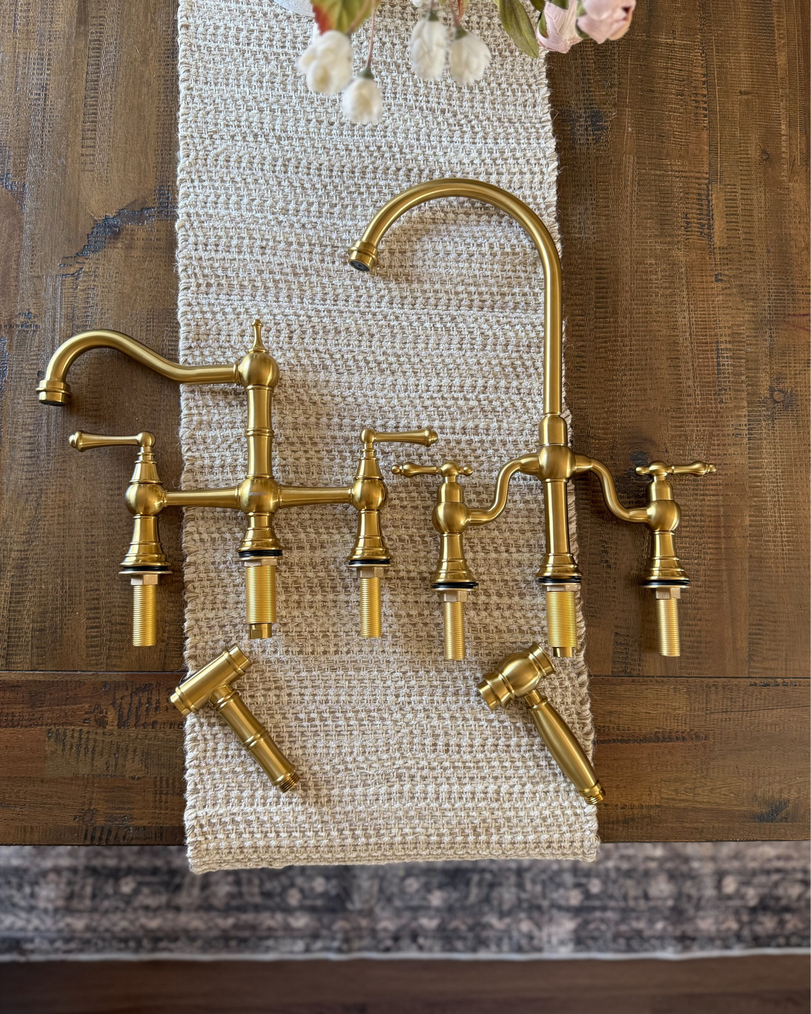 Kitchen faucet dilemma 🫣 which one do I choose?! 🥹😍

#LTKSaleAlert #LTKHome #LTKdayinmylife