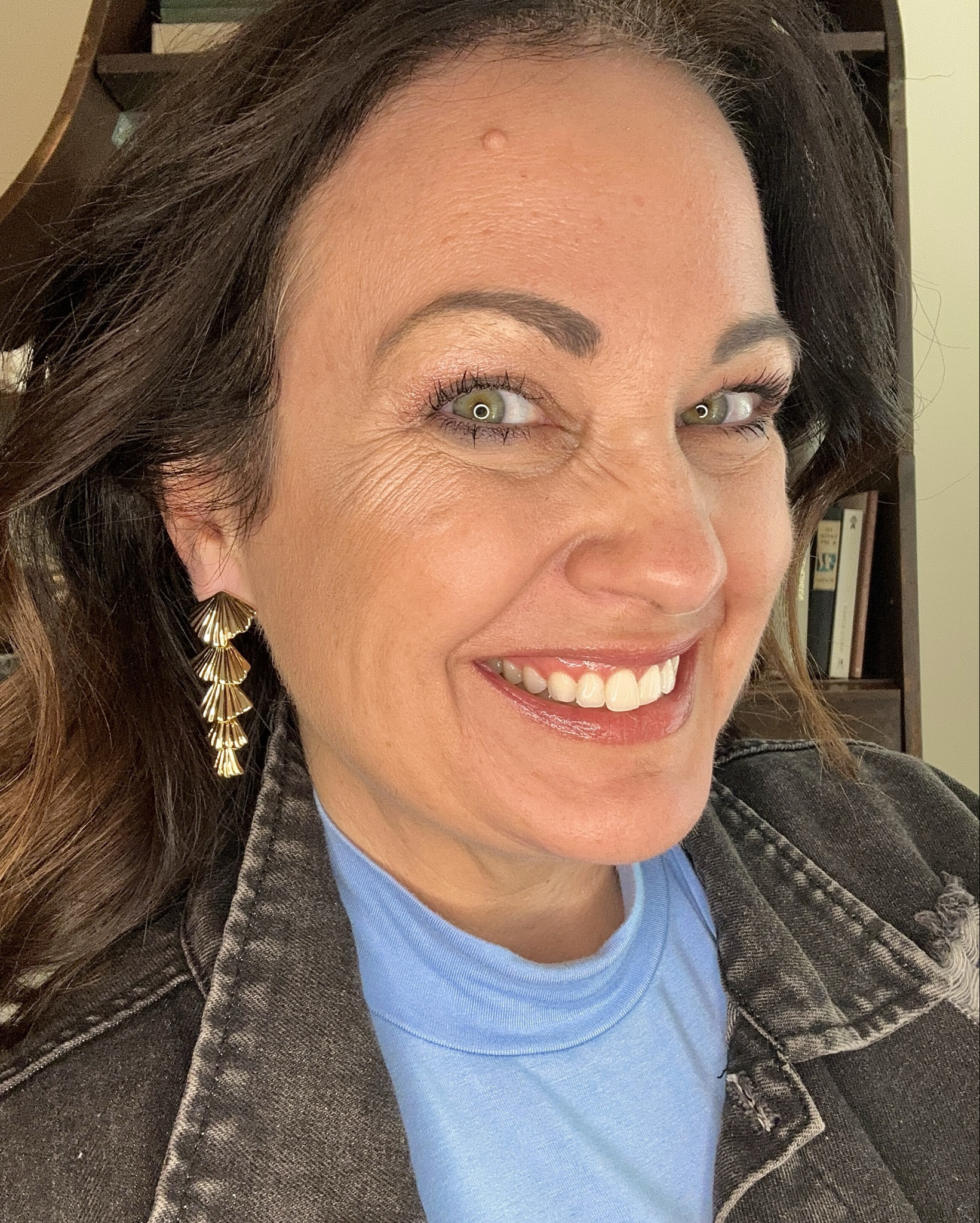 These super fun earrings 💙

#LTKStyleTip #LTKGiftGuide #LTKootd