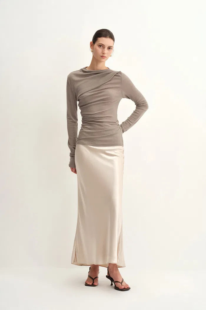 Edith Sculpted Look Gathering Long Sleeve Top in Merino Wool Knit | Fabrique