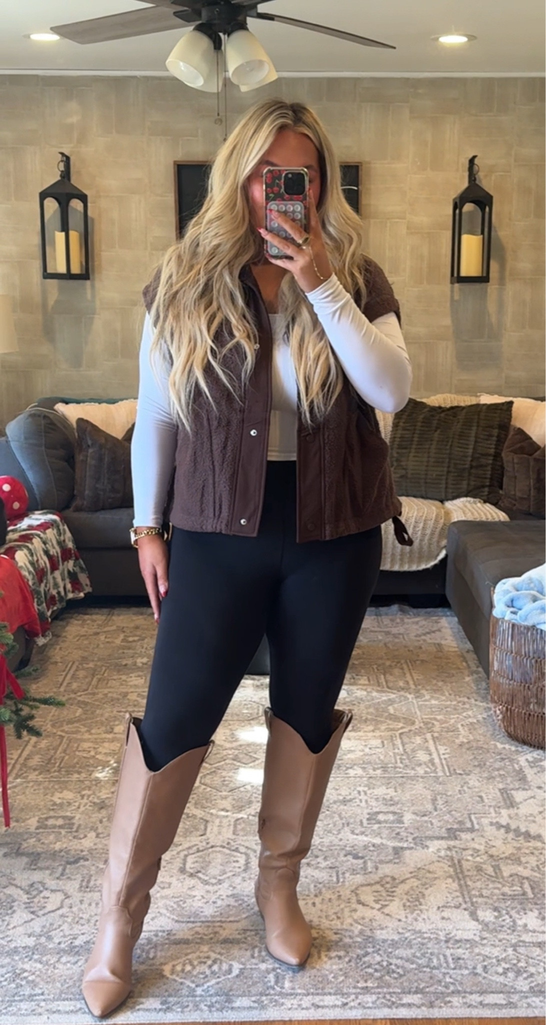 OOTD

XL VEST
XL TOP
L LEGGING
BOOTS TTS (linked similiar)

#LTKStyleTip #LTKFindsUnder50 #LTKMidsize