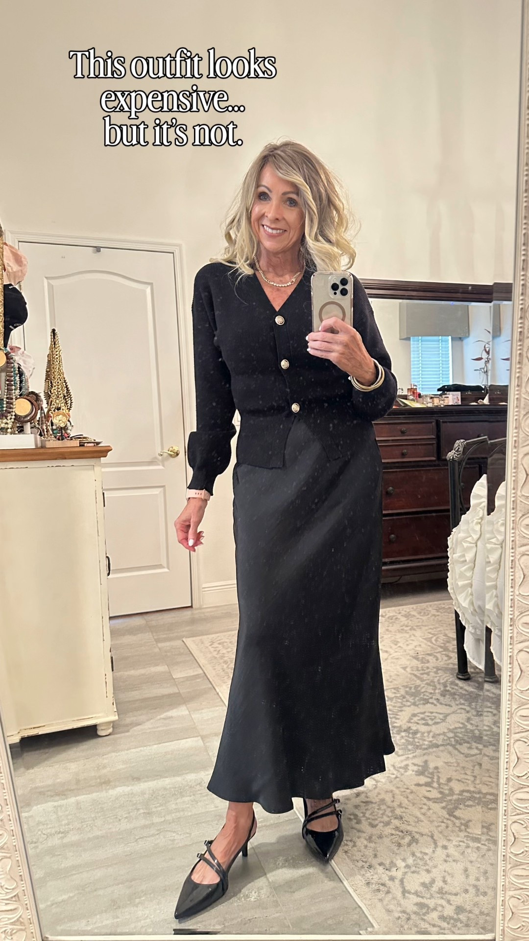 My money look series is all about dressing well without spending a lot. Smart choices to help you look put together and effortlessly chic! 
#elevatedcasual #chic #denim #blazer 

#LTKOver40 #LTKFindsUnder100 #LTKSaleAlert