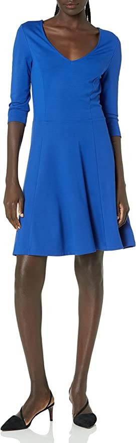 Amazon.com: Lark & Ro Women's Three Quarter Sleeve V-Neck Fit and Flare Dress : Clothing, Shoes &... | Amazon (US)