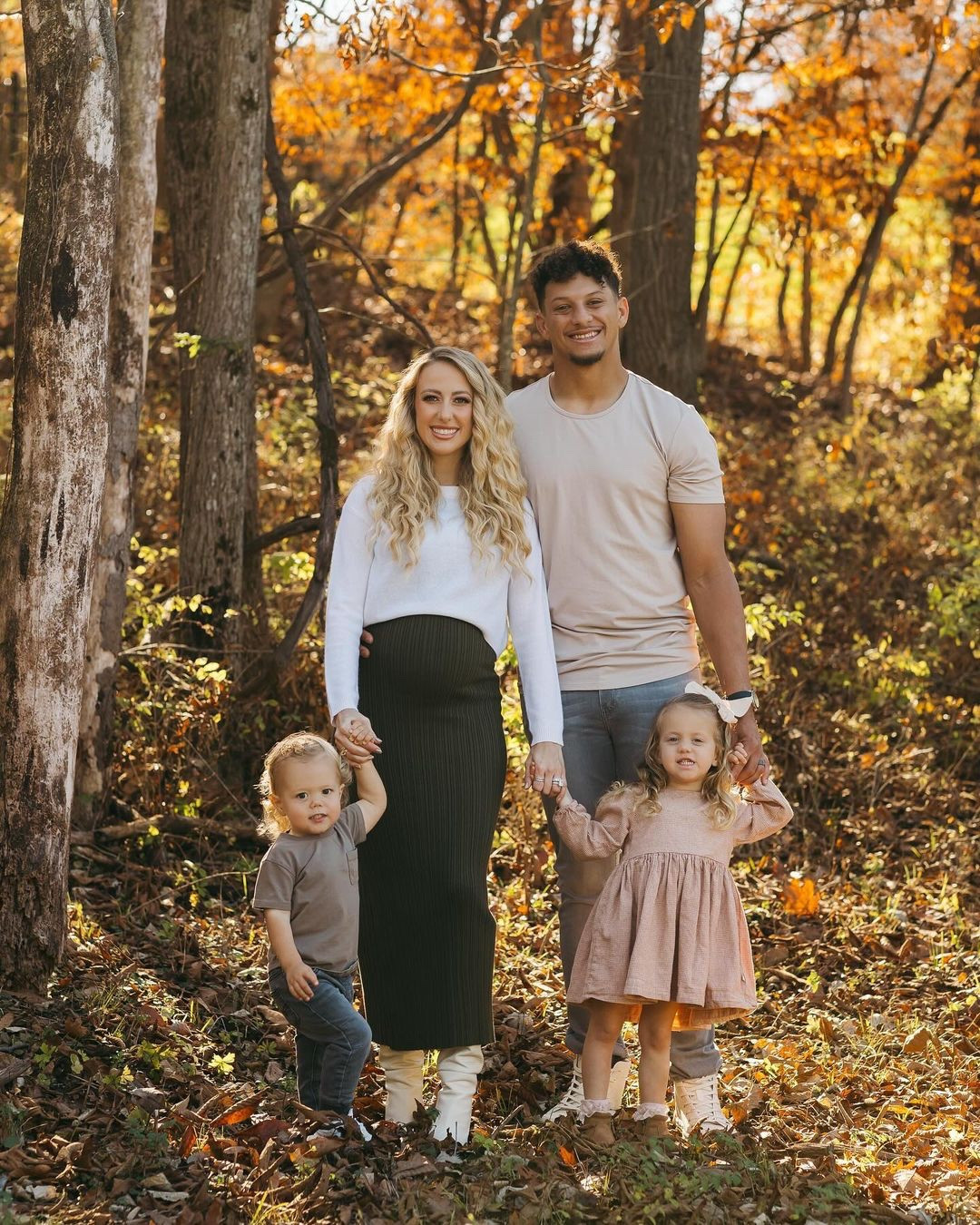 So much to be thankful for🤎

#LTKStyleTip #LTKFamily