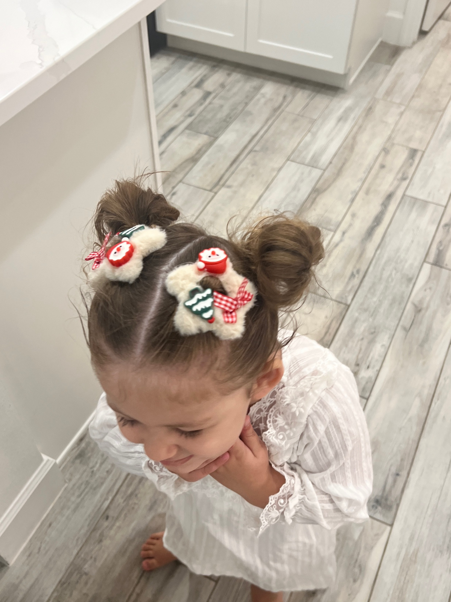 Cutie Christmas hairstyle with these clips!! I did 🎅🏼🎄❤️✨

#LTKHoliday #LTKSeasonal #LTKKids