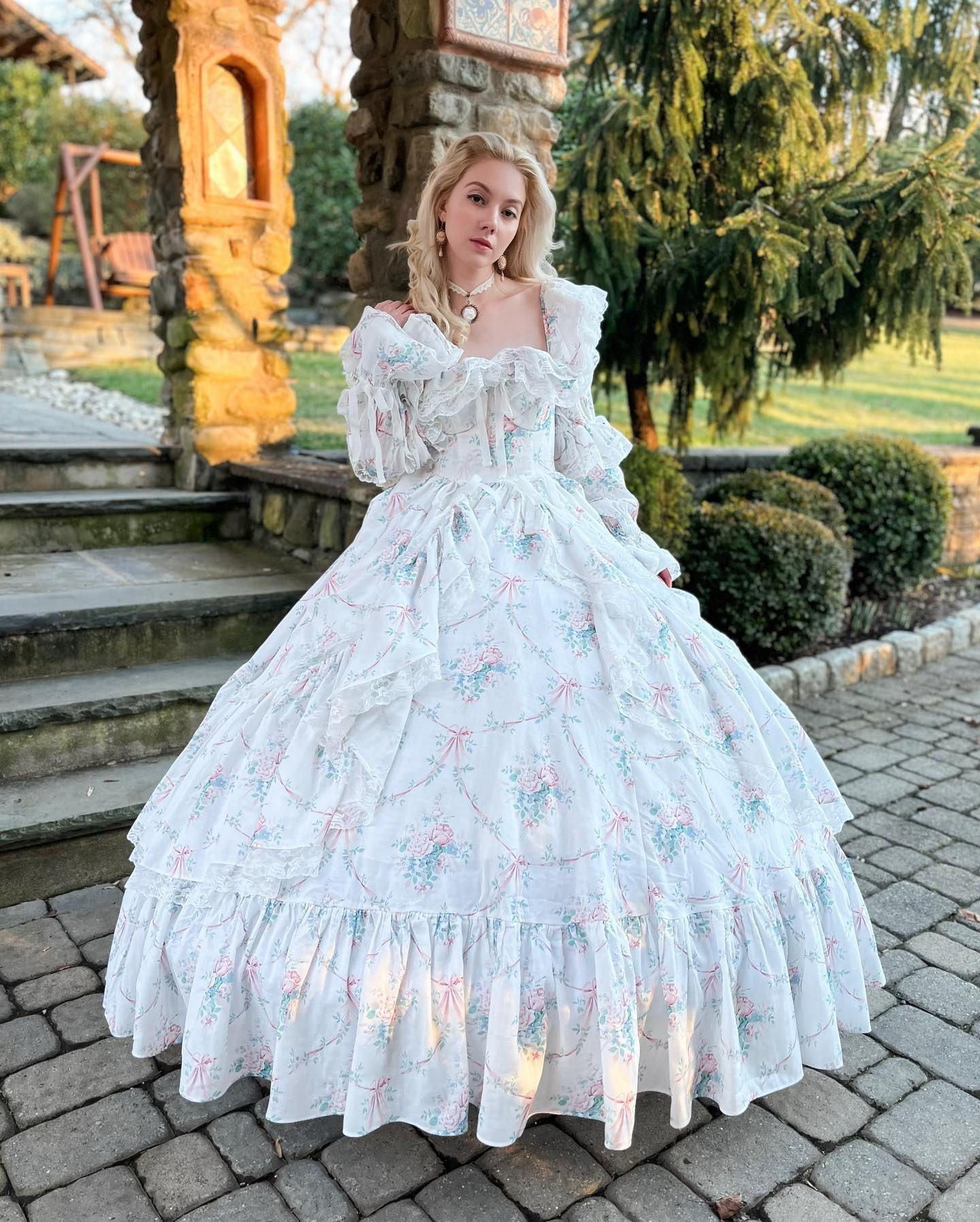 A Very Victorian Birthday🎂 

#selkie #gown #winter 

#LTKStyleTip #LTKWedding #LTKSeasonal