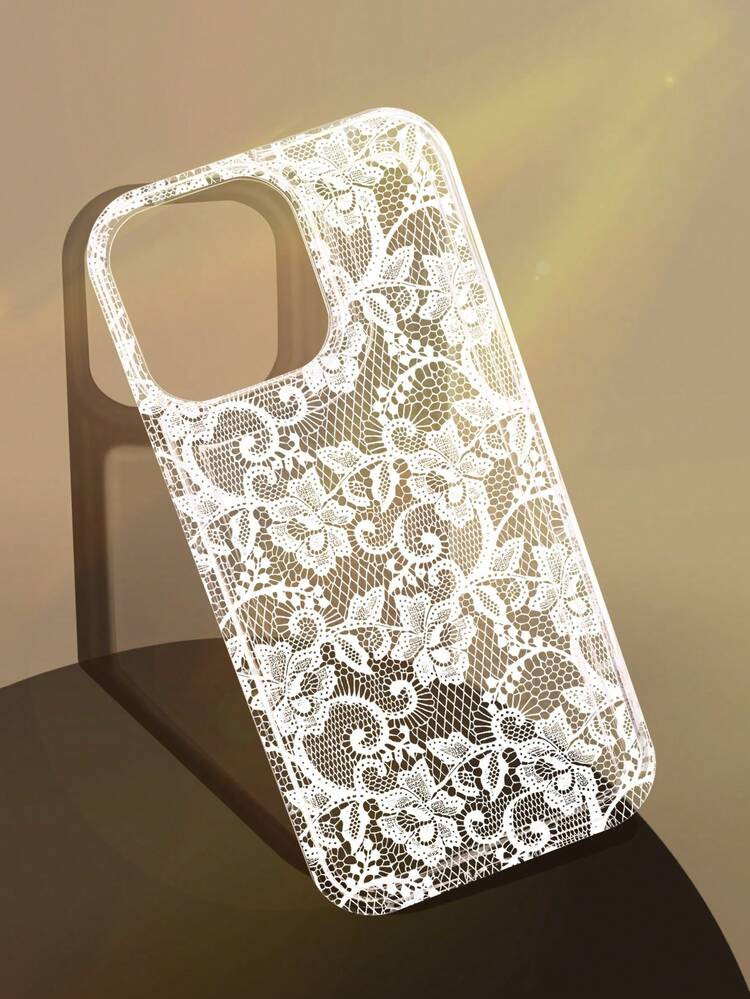 1 pièce Étui de téléphone mode élément de dentelle blanche, romantique, doux, antichoc, antidérapant, compatible avec iPhone 11/12/13/14/15/16 Pro Max. Cadeau de mariage, fête de printemps, anniversaire | SHEIN