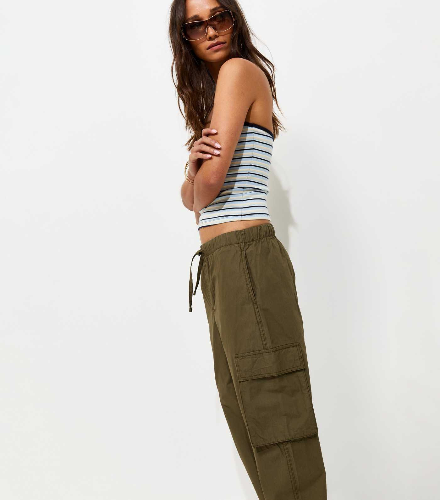 Dark Khaki Barrel Leg Utility Cargo Trousers | New Look | New Look (UK)