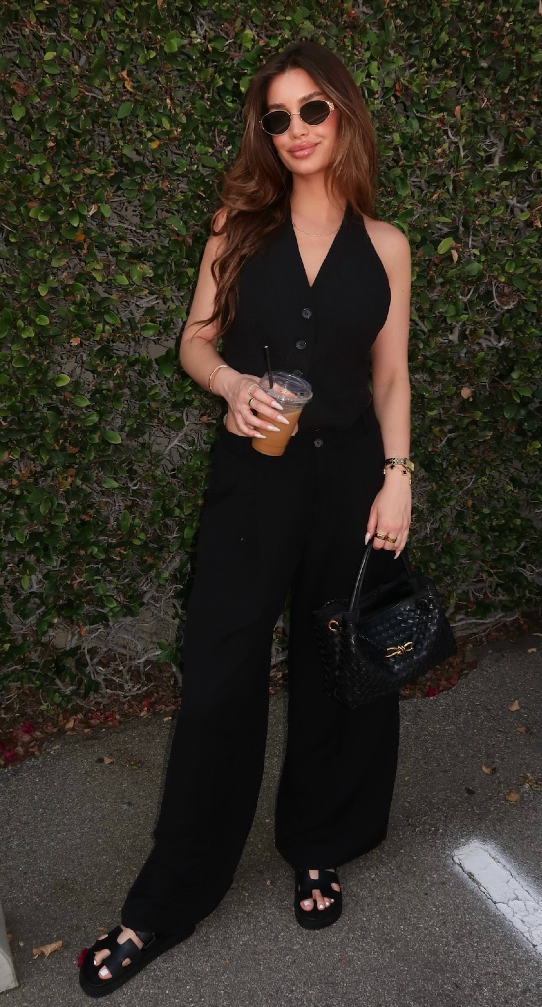 perfect brunch fit 🖤☕️

#LTKStyleTip #LTKBeauty