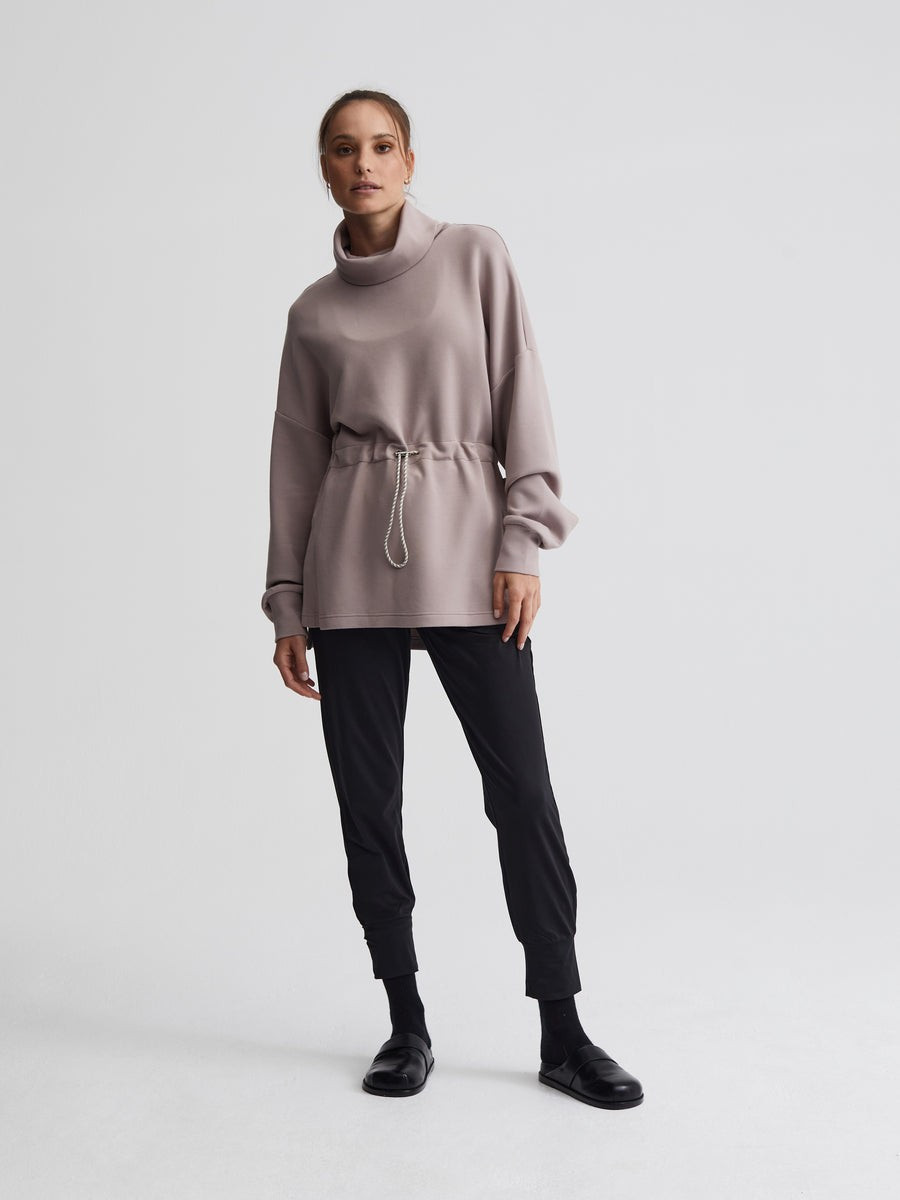 Freya Sweat | Varley USA