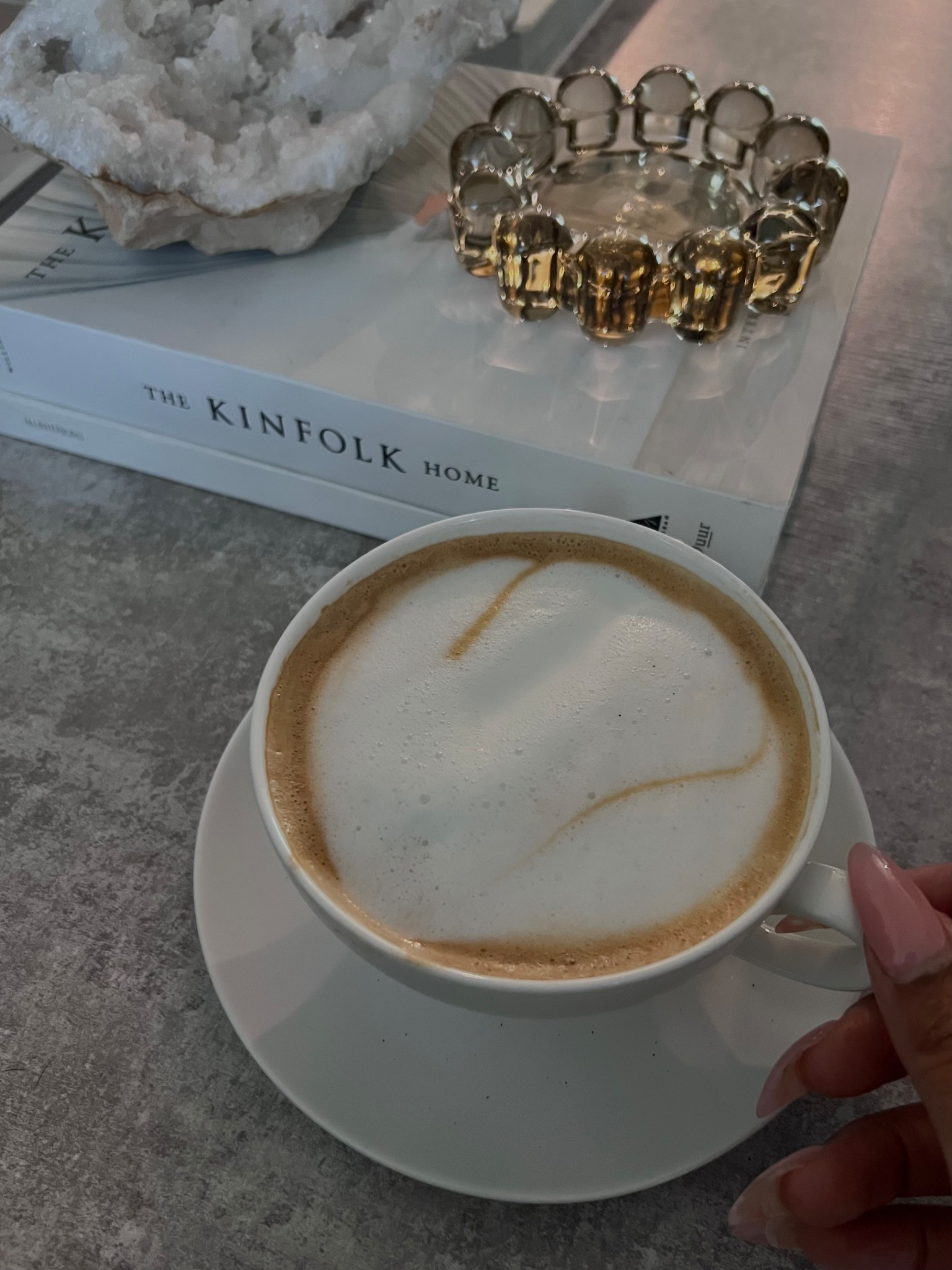 Latte Art not going so well 😩🤍
Cappuccino. Latte. Coffee lover. Aesthetic 