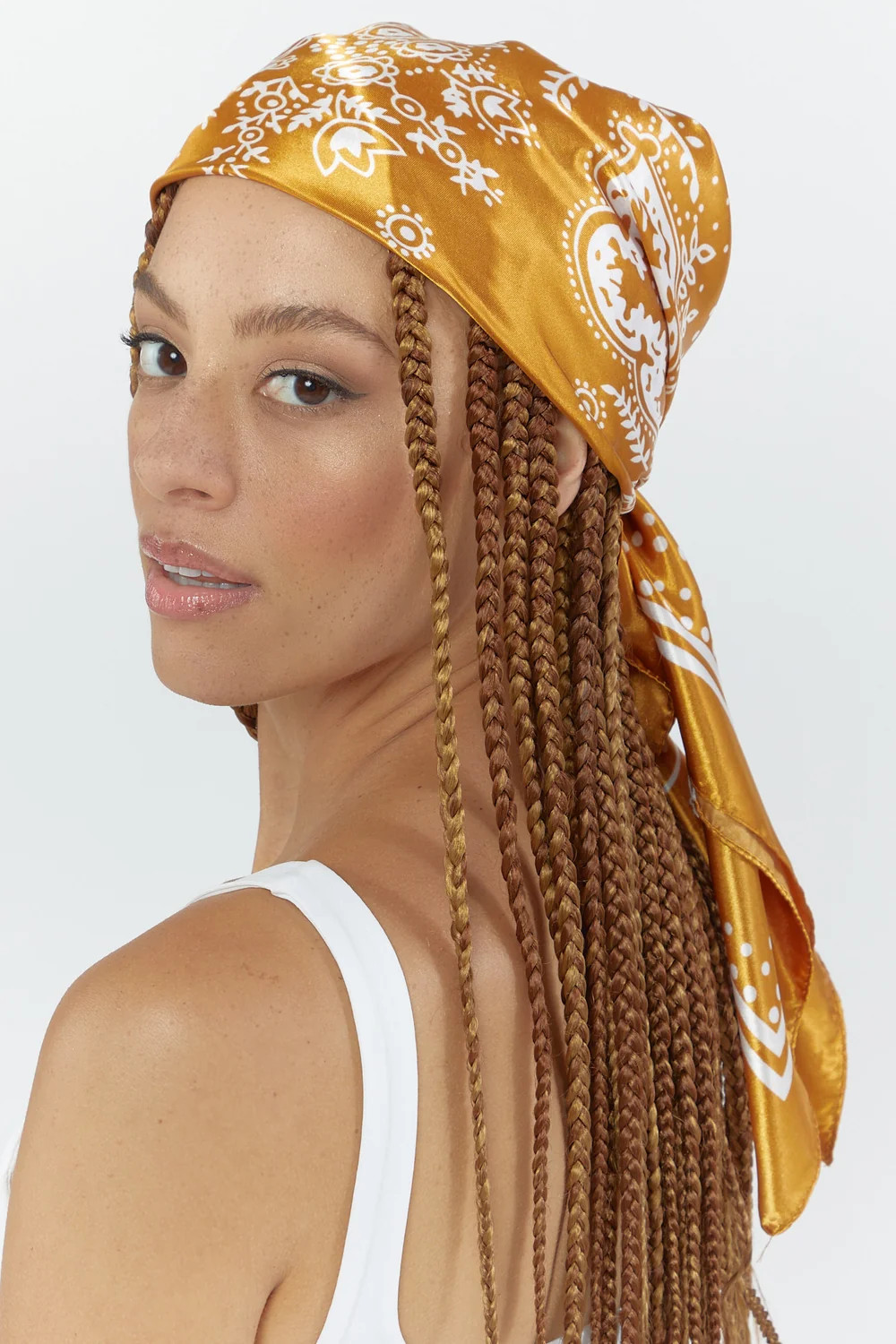 Versatile Paisley Print Self-Tie Satin Scarf
– Forever 21 | Forever 21 CA