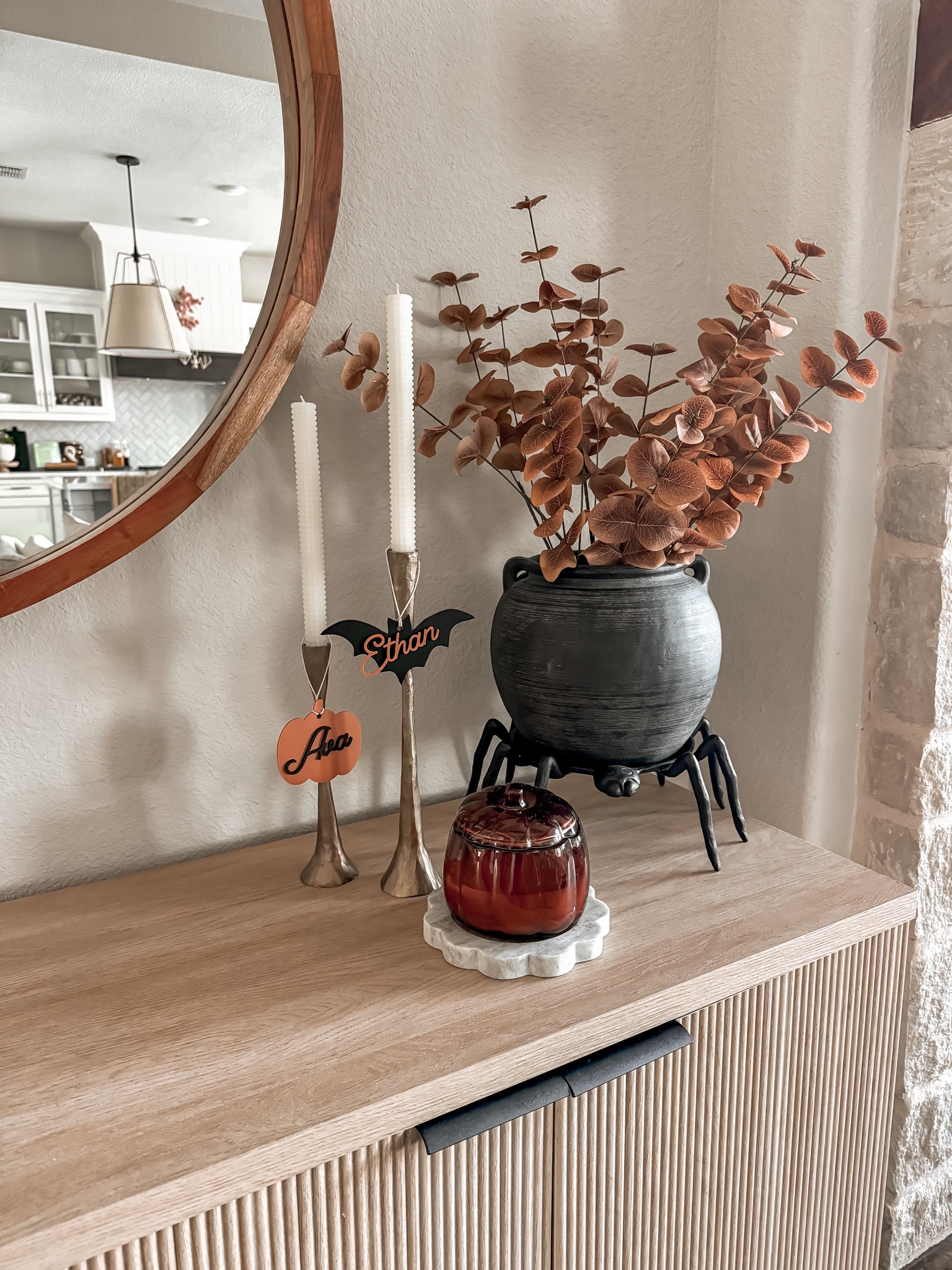 It’s spooky season! Sharing some of my fave fall stems!! Love the brown in these! Also, the spider planter stand is a FAVE right now! 

#LTKFindsUnder50 #LTKSeasonal #LTKHome