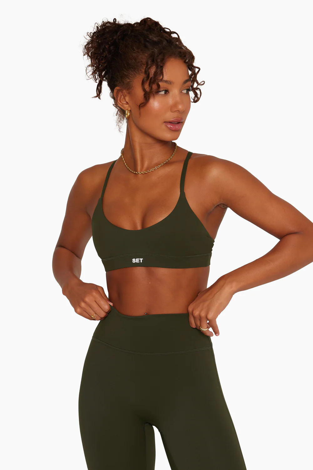 SPORTBODY® CROSS V BRA 
                            after hours | SET Active