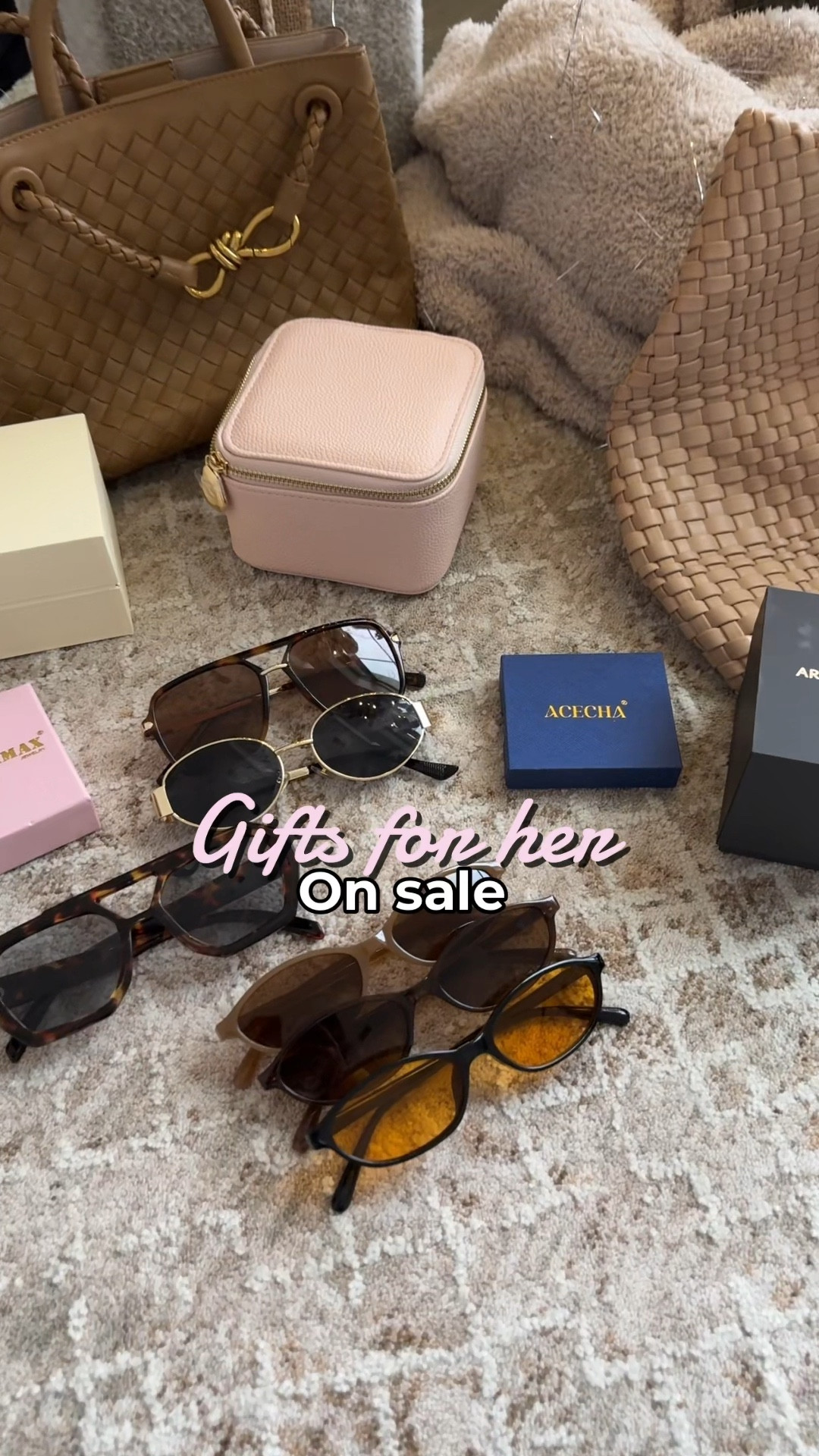 Fashion gifts for her currently on sale 🚨 @amazonfashion 

Amazon finds, gift ideas, Amazon fashion, gifts 

#LTKCyberWeek #LTKSaleAlert #LTKHoliday