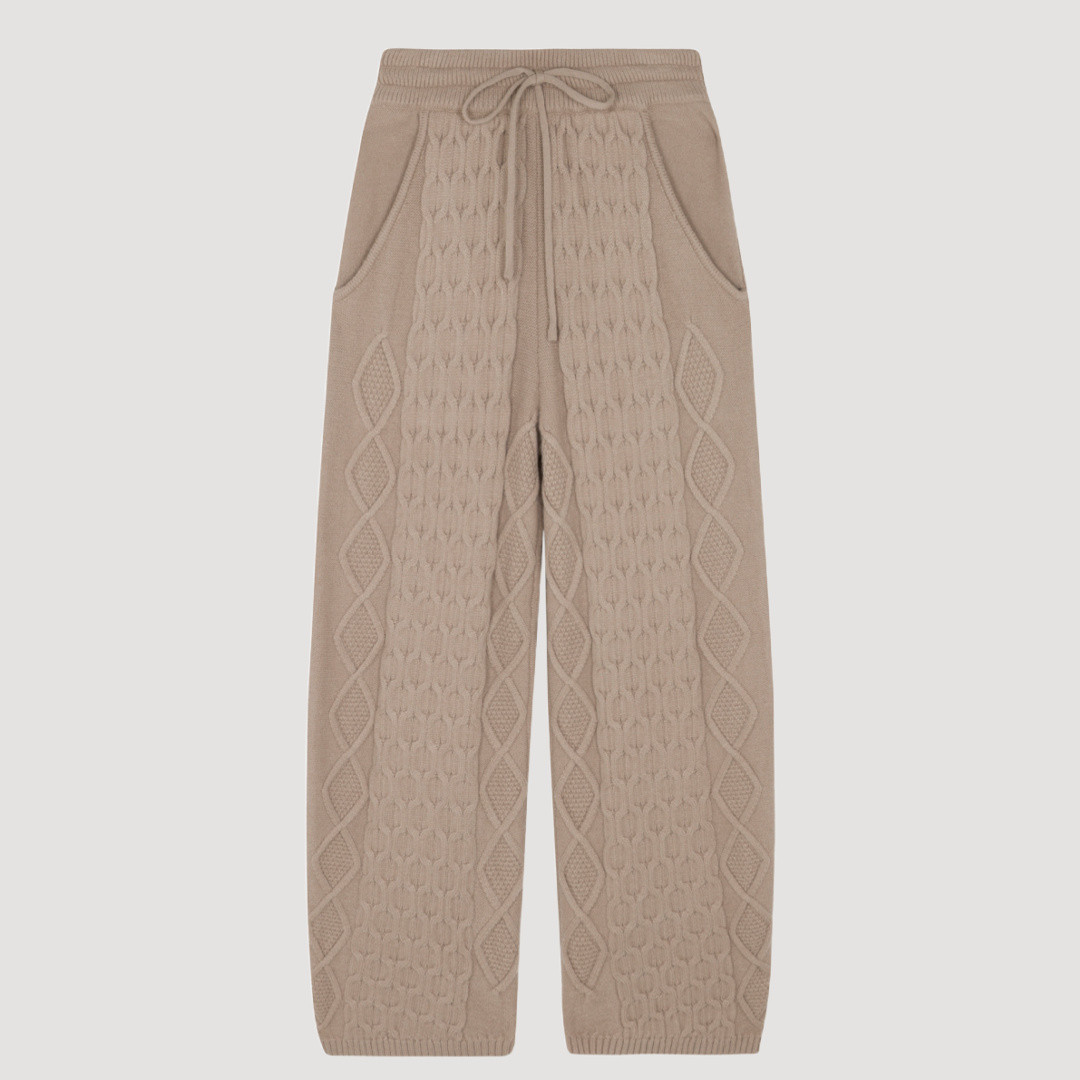 Annie Barrel Crop Knit Pant | EllandEmm