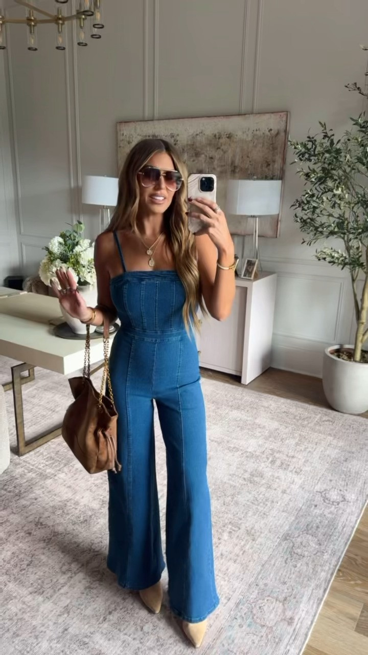 wearing a small 💙

use code hollie35 for 35% off! 

 