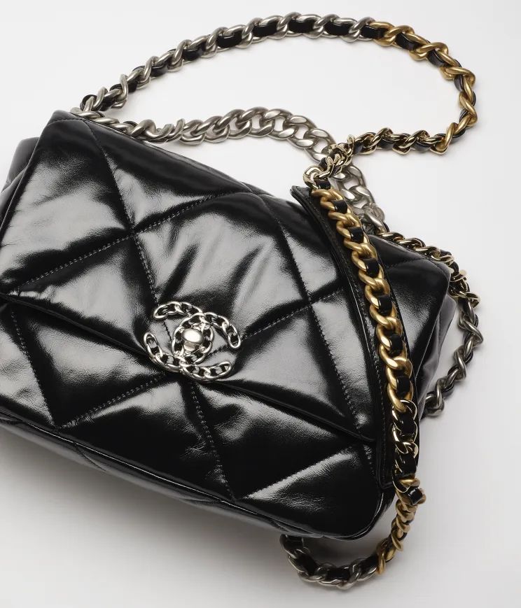 CHANEL 19 Handbag - Glossy calfskin, gold-tone, silver-tone & ruthenium-finish metal — Fashion ... | Chanel, Inc. (US)