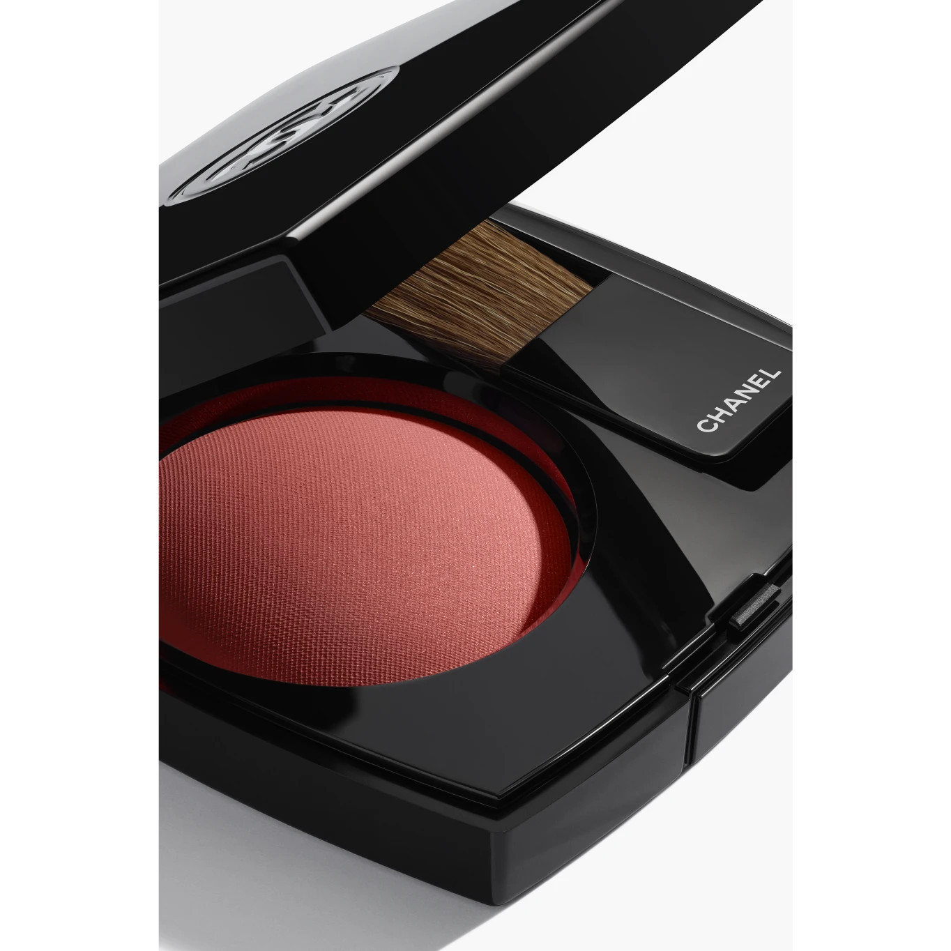 430 - FOSCHIA ROSA | Chanel, Inc. (US)