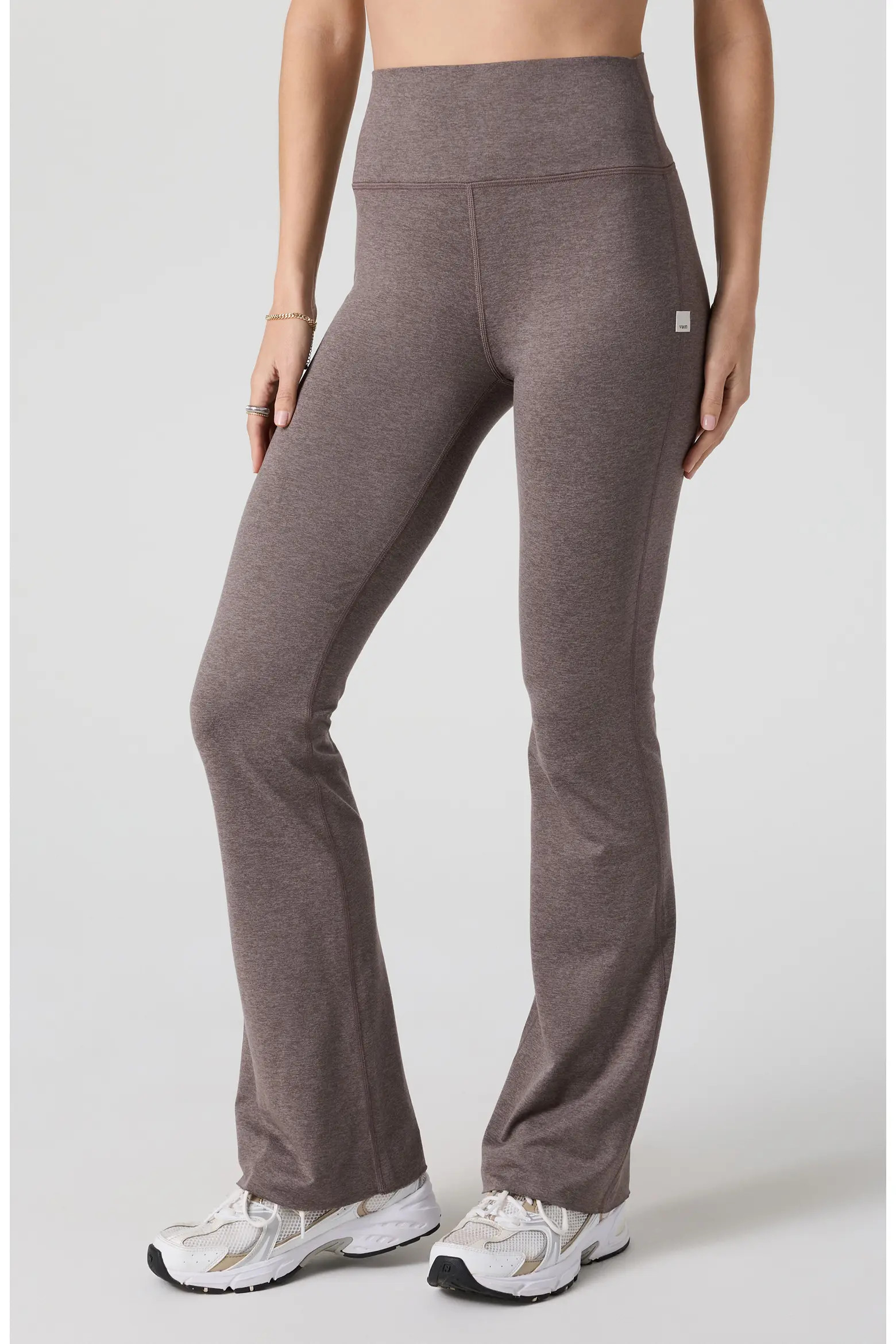 Vuori Halo Slim Flare Leggings (Women) | Nordstrom | Nordstrom