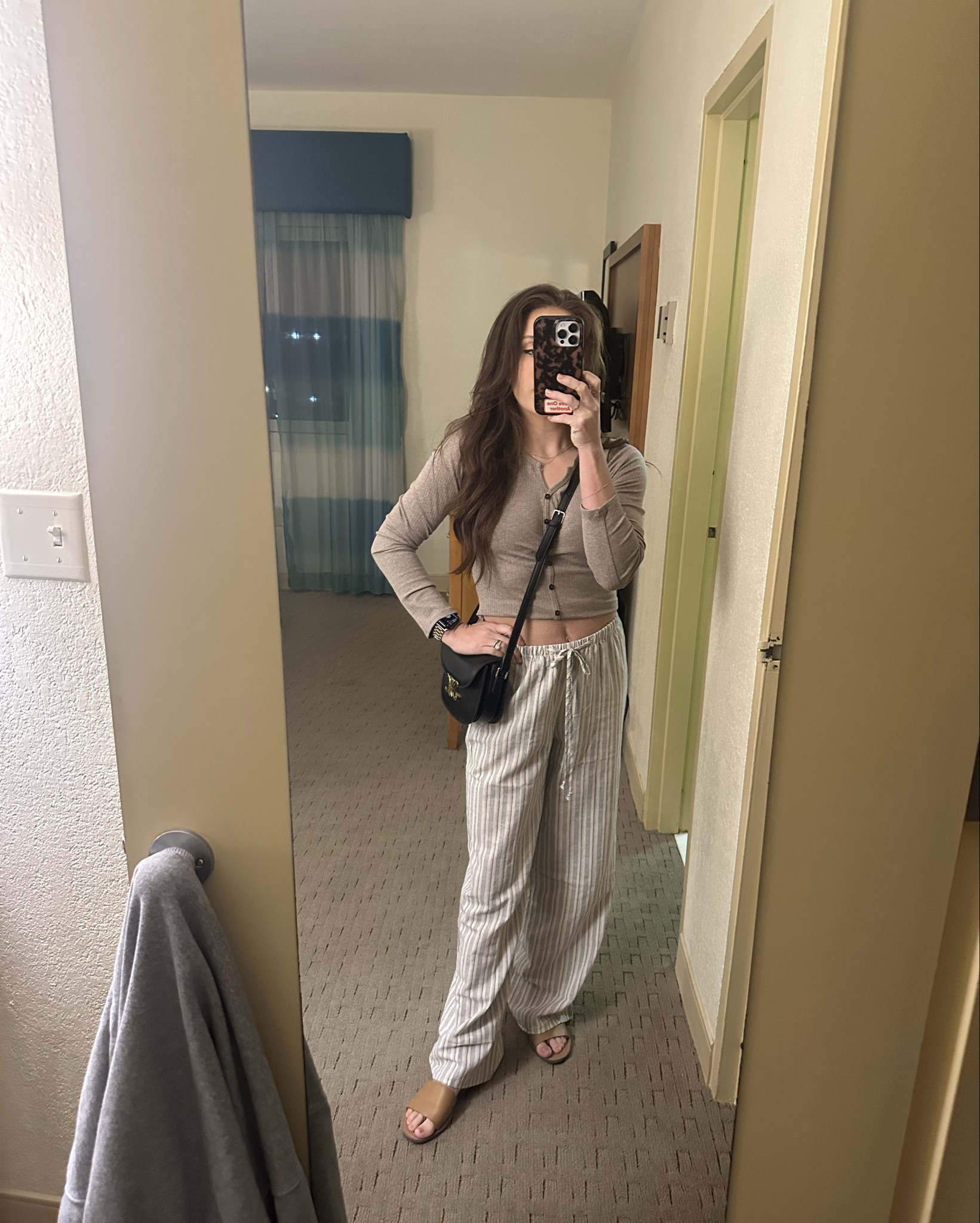 Winter in key west isn’t the most tropical. Here’s my daily fits for morning workout and dinner! Key west in January is similar to early spring or early fall in middle Tennessee  

#LTKShoeCrush #LTKTravel #LTKFindsUnder50