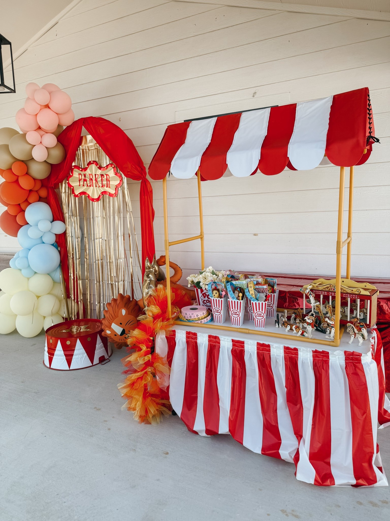 Circus party favors 🍿🎪🎟️