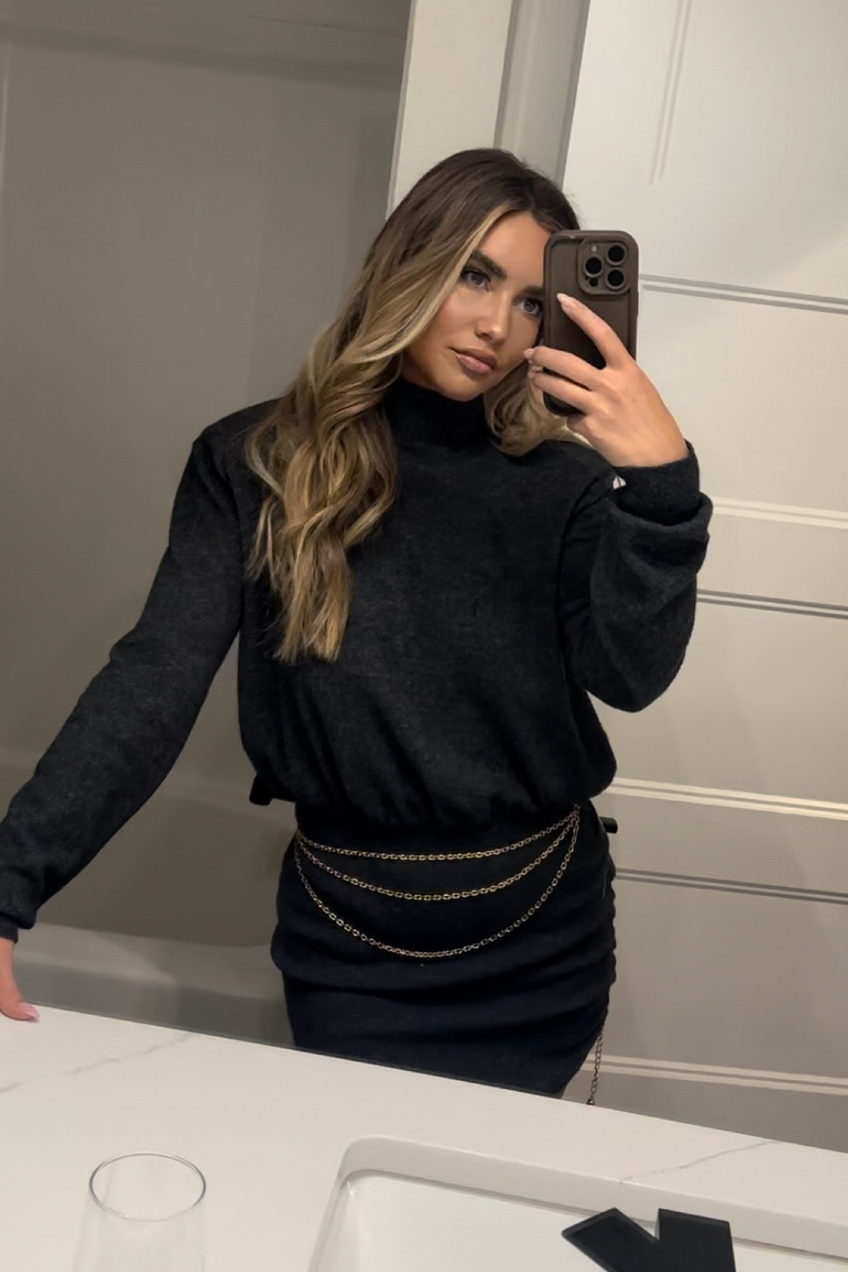 Fun sweater dress & belt 

#LTKWorkwear #LTKCon #LTKNYFW