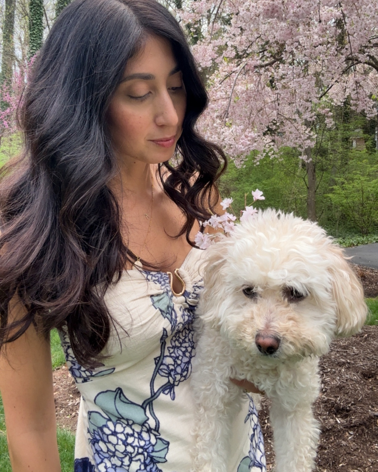 Finally skort szn in PA 🌸 linen & cotton blend, fully lined, and most comfortably bra-free 🙌🏼 wearing a size small

#LTKTravel #LTKSeasonal #LTKootd