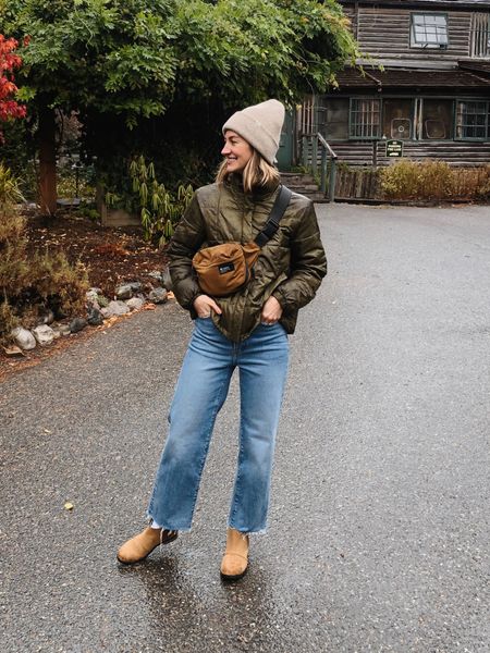 Jeans fit TTS for Madewell (wearing 24). Best all weather boots, I’ve had these for years! My puffer is older but I linked a few similar options (also Madewell) on sale!🥳