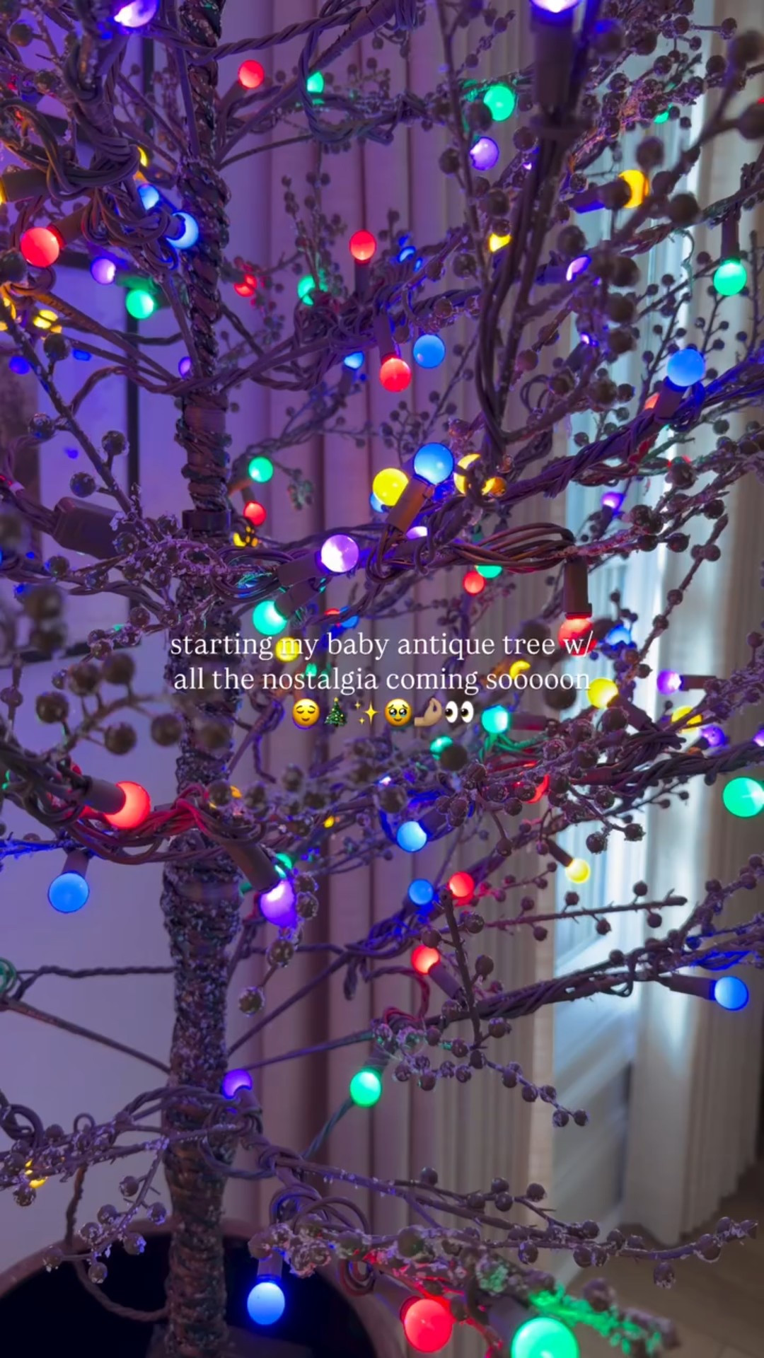 starting my baby antique tree w/ all the nostalgia coming sooooon
😌🎄✨🥹🤌🏼👀

We have the 5 foot size! ⭐️

Christmas tree / faux tree / home decor / cozy / Holley Gabrielle / vintage 



#LTKHoliday #LTKHome #LTKCyberWeek