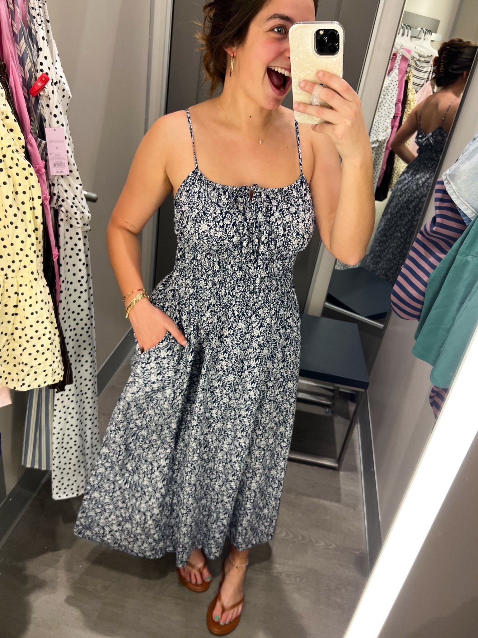 OB.SESS.EDDD with this dress! & the pockets (if you can’t tell by my face 😜)! 

I absolutely adore the fit of this and the way it shapes me! I’m 5’4 and wearing a medium. 

Selling super quick but THE cutest dress for any summer event you have coming up! 

@Target #targetdresses #targetspringfinds #springdresses #summerdresses #navydress #floraldress

#LTKTravel #LTKSaleAlert #LTKootd
