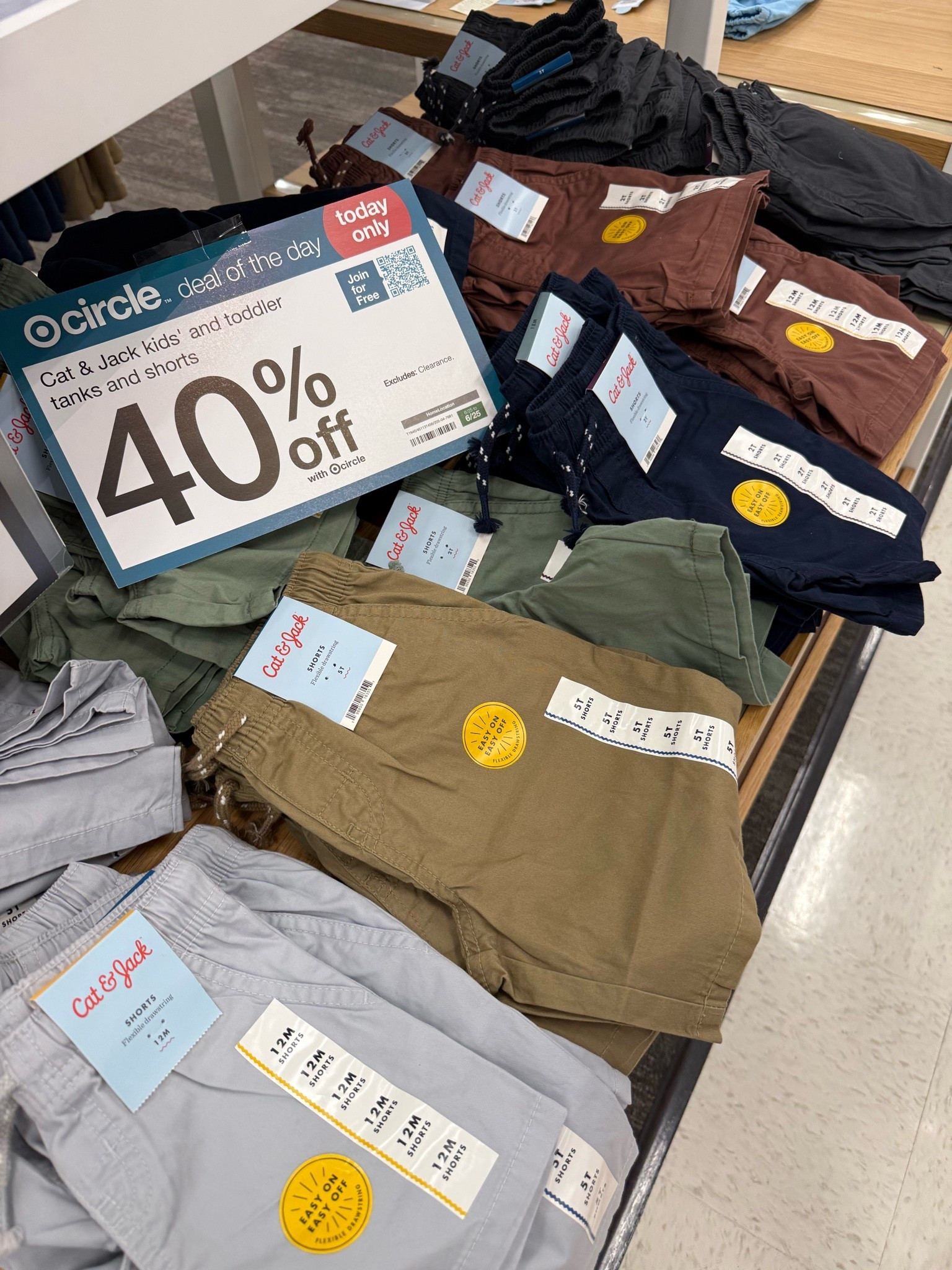 Targets daily deals of 40% off shorts for toddlers!!

#LTKmomlife #LTKSaleAlert #LTKKids