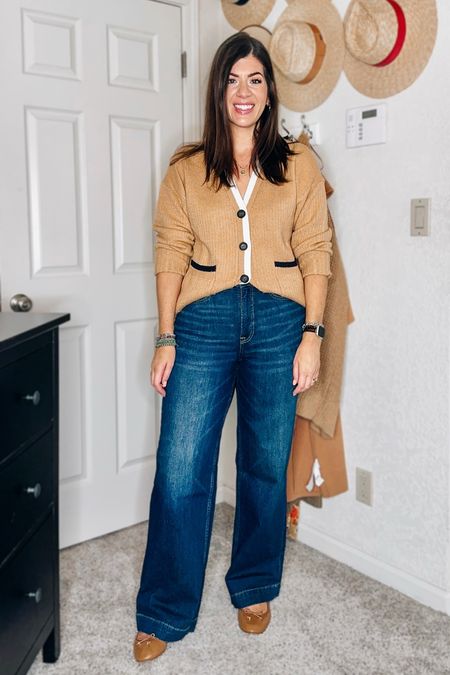 Varsity cardigan-small (size down)
Wide leg jeans-10 and look at the length!


#LTKFind #LTKunder50 #LTKworkwear