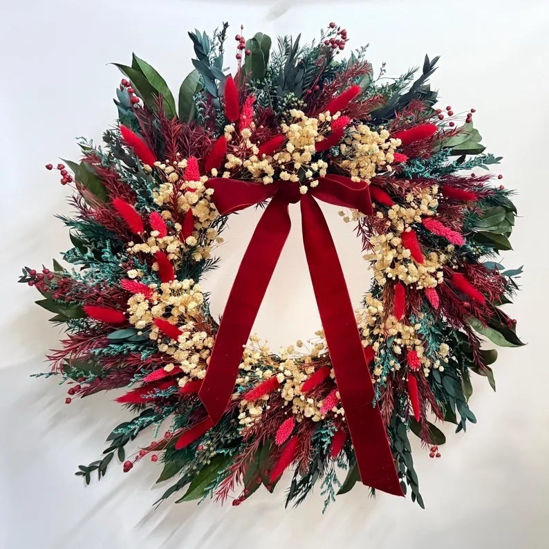 Soft, natural, and effortlessly festive 🤍 This handcrafted dried flower Christmas wreath from NothingbutFlower brings cozy winter charm to your home with a beautiful blend of pampas grass, bunny tails, eucalyptus, and delicate preserved botanicals. Designed in warm neutral and golden tones, it’s perfect for front doors, walls, tables, or as a thoughtful holiday gift. Made from 100% natural materials and built to last for years, this wreath is a timeless choice for lovers of elegant, boho-inspired winter décor.

#LTKhome #ChristmasDecor #WinterWreath #DriedFlowers #BohoChristmas #HolidayHome #NeutralDecor #EtsyFinds

#LTKSeasonal #LTKHome #LTKHoliday