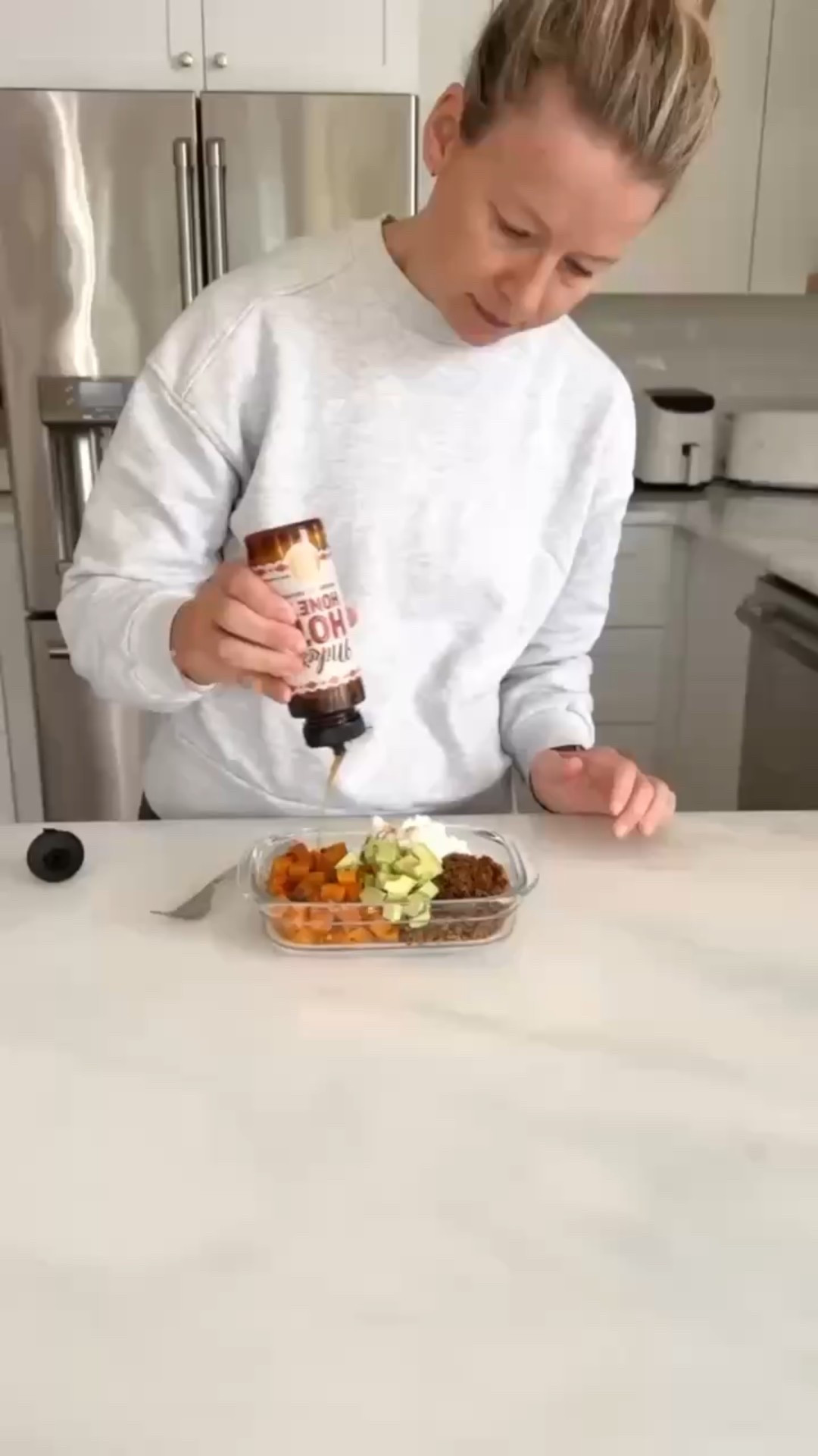 PROTEIN CHEESEBURGER BOWLS
The viral Sweet Potato Ground Beef Bowl is good... but this Cheeseburger version? Even better. Packed with protein, full of flavor, and perfect for meal prep. It hits that comfort-food craving while still being balanced and nourishing.
INGREDIENTS
• 2 large sweet potatoes
• Olive oil spray
• Salt + pepper
• 1 onion, diced
• 2 lbs ground beef
• 2 Tbsp ketchup
• Sharp cheddar cheese
• Shredded lettuce
• Diced tomatoes
• Cottage cheese
• Pickles
• Chick-fil-A sauce (or your favorite burger sauce)
DIRECTIONS
1. Dice sweet potatoes and spread on a parchment-lined baking dish. Spray with olive oil, season with salt + pepper, and bake at 425°F for ~20 minutes.
2. In a skillet, cook ground beef and onion until beef is browned and onion is translucent. Season with ketchup and salt and pepper.
3. Assemble your bowl: sweet potatoes + beef mixture + cheese, lettuce, tomatoes, cottage cheese, pickles.
4. Drizzle with burger sauce and dig in!
Makes about 6 servings-perfect for lunch all week. I like to portion the sweet potatoes and beef into airtight containers, then reheat and add toppings right before eating. 

share if you're into high-protein meals that don't feel like a chore
#highproteinmeal #cheeseburgerbowl #mealprepideas

#LTKHome #LTKFamily