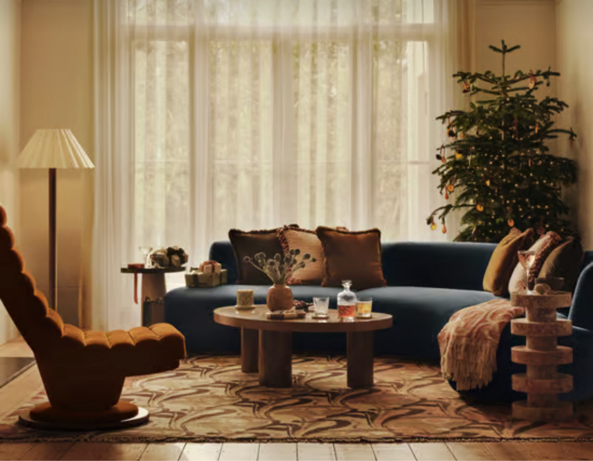 Elevate your living room and get ready for the holidays with SoHo Home’s chic collections. 

#LTKHoliday #LTKCyberWeek #LTKHome