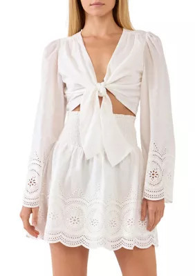 Free The Roses Women's Front Tie Laced Crop Top, White, Medium | Belk