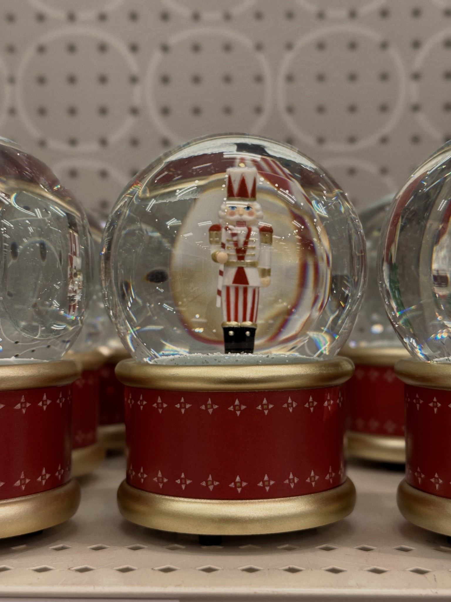 There is something about snow globe that I love ❤️  

#LTKSeasonal #LTKHoliday #LTKFamily