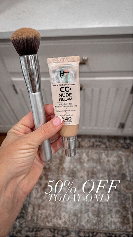 50% off today only!!

Foundation: “medium”
Brush set + cleaner 

#LTKSale #LTKsalealert #LTKbeauty