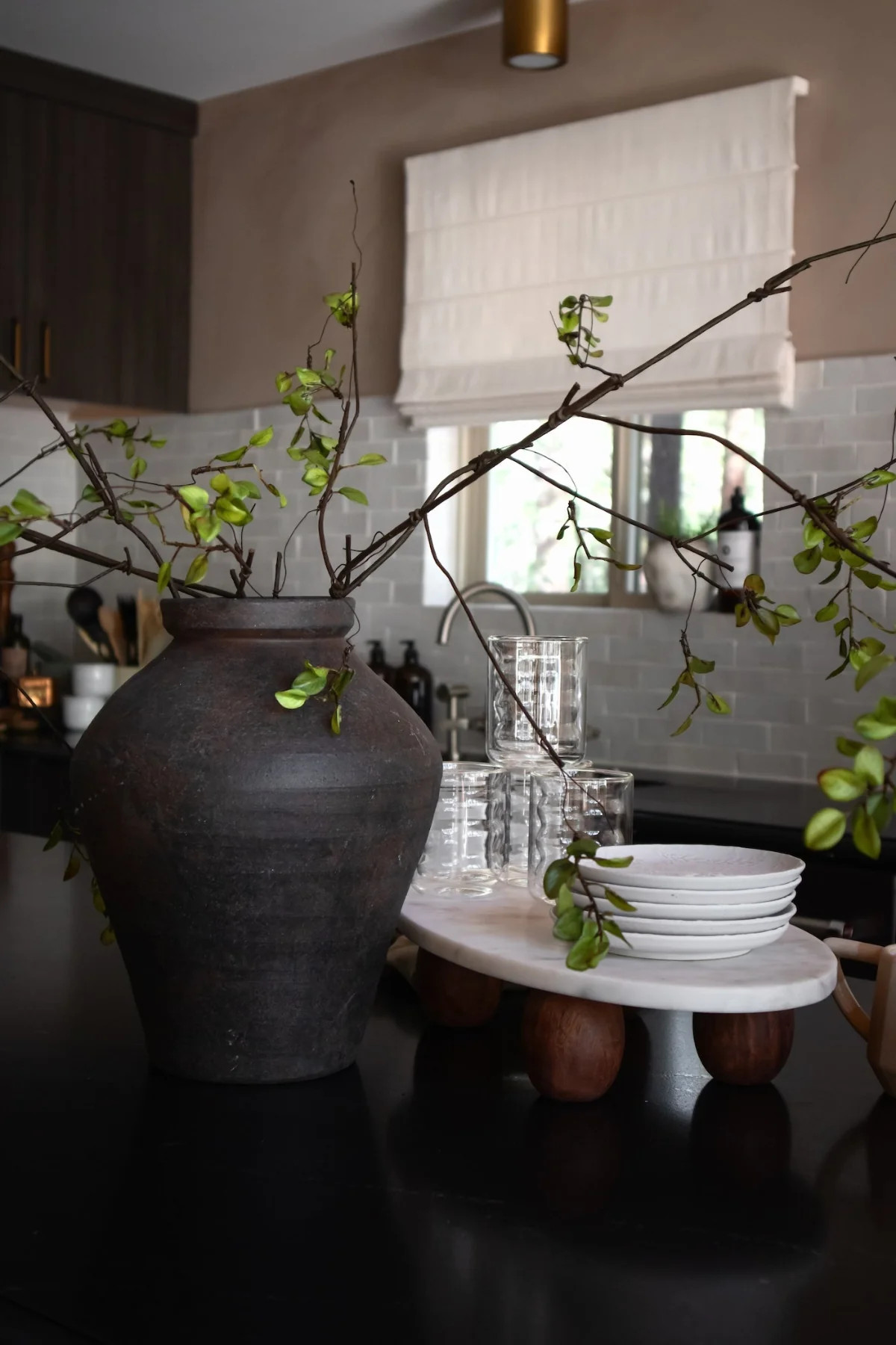 Leonore Ceramic Vase | THELIFESTYLEDCO